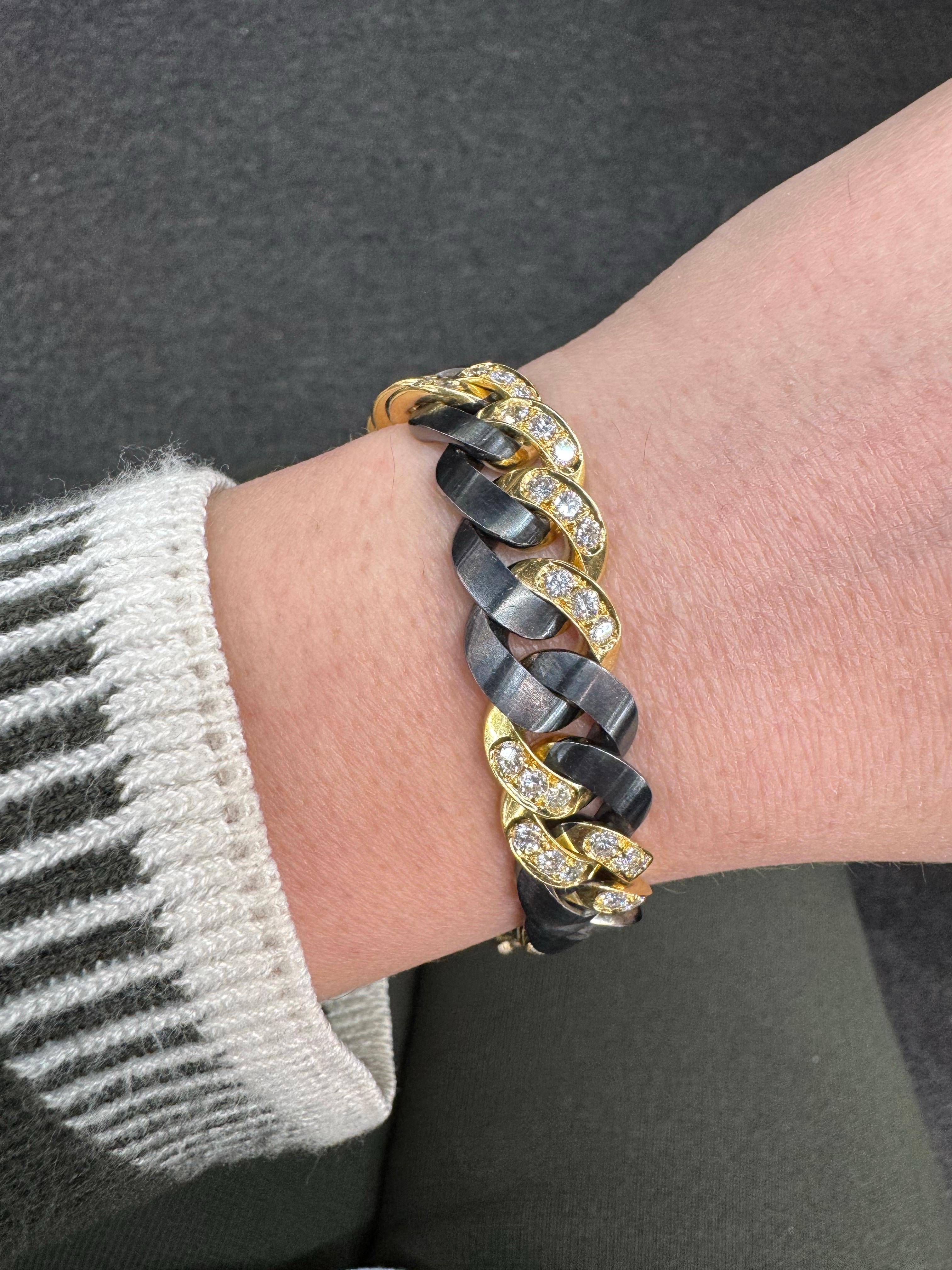 Contemporain Bracelet à maillons cubains avec Tungsten de 1,65 carat et or 18 carats 75.2 grammes en vente