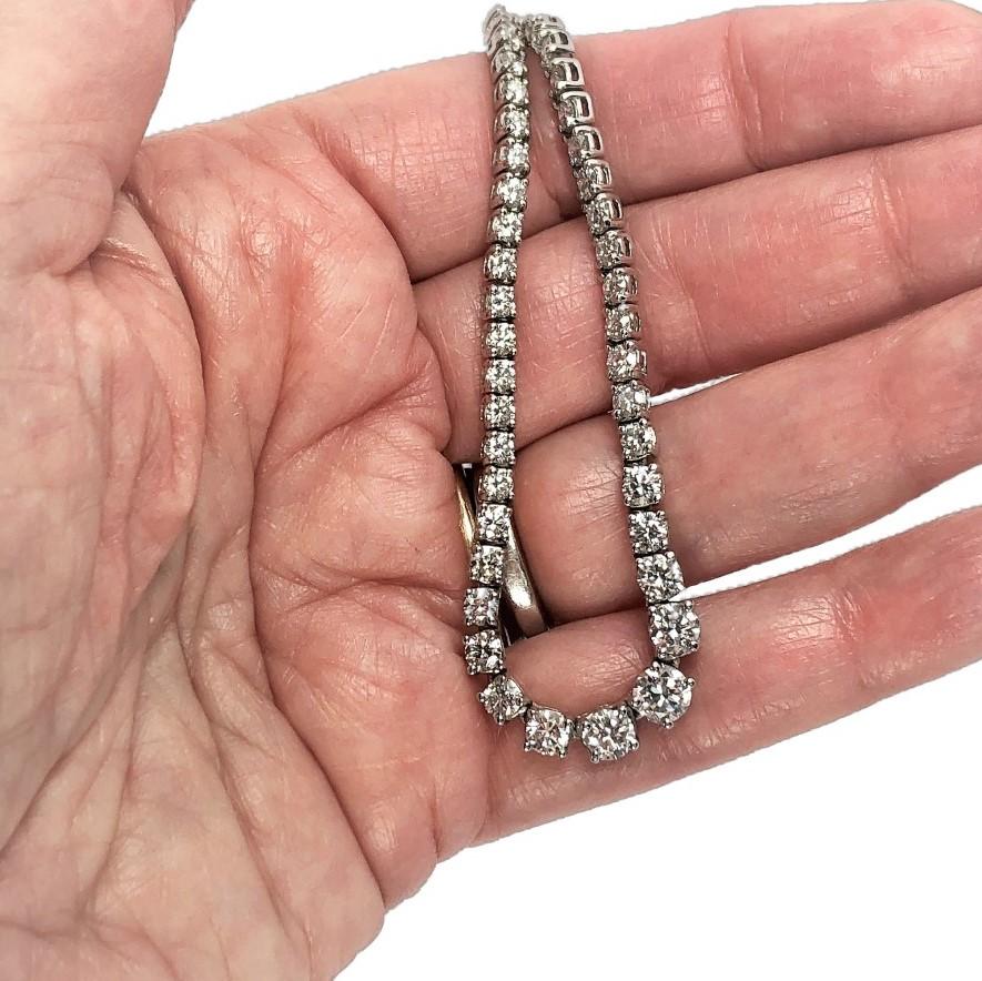 Graduated Diamond Riviera Necklace Set in Platinum 9.78 Carat Total Weight In Excellent Condition In Palm Beach, FL