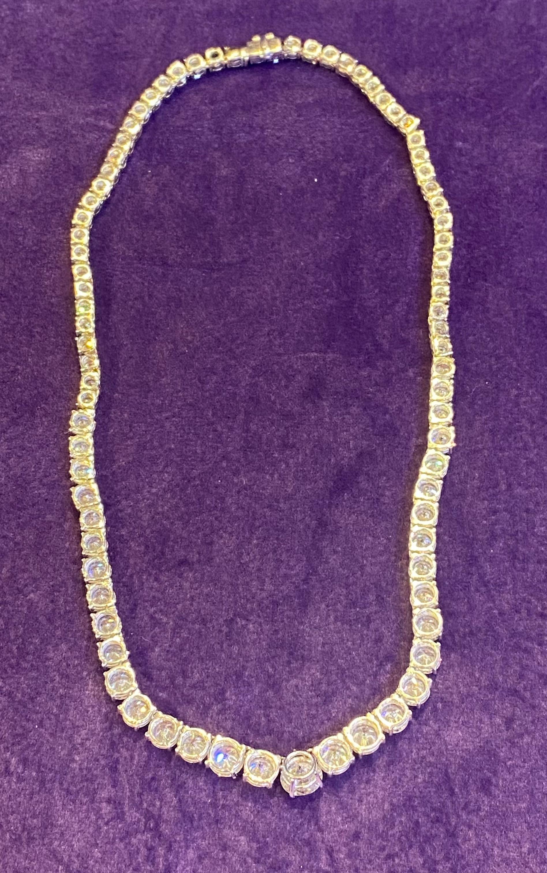 Women's or Men's Graduated Diamond Rivière Necklace For Sale