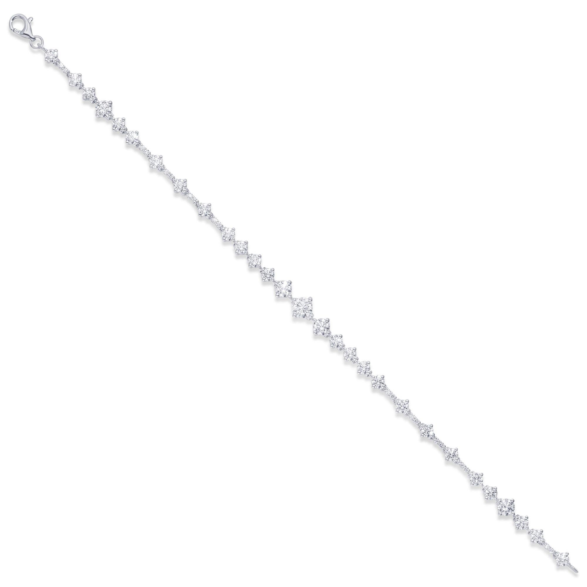 Women's or Men's Graduated Diamond Tennis Bracelet Round Cut 3.6 Carats Total 18K White Gold For Sale