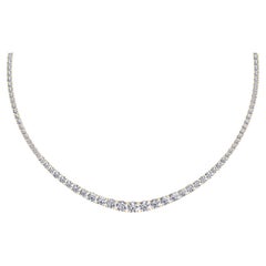 7,27 abgestufte Diamant-Tennis-Halskette aus 14K Gelbgold von Gem Jewelers Co.
