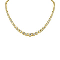 Collier tennis en or jaune 14 carats à sertissage gradué