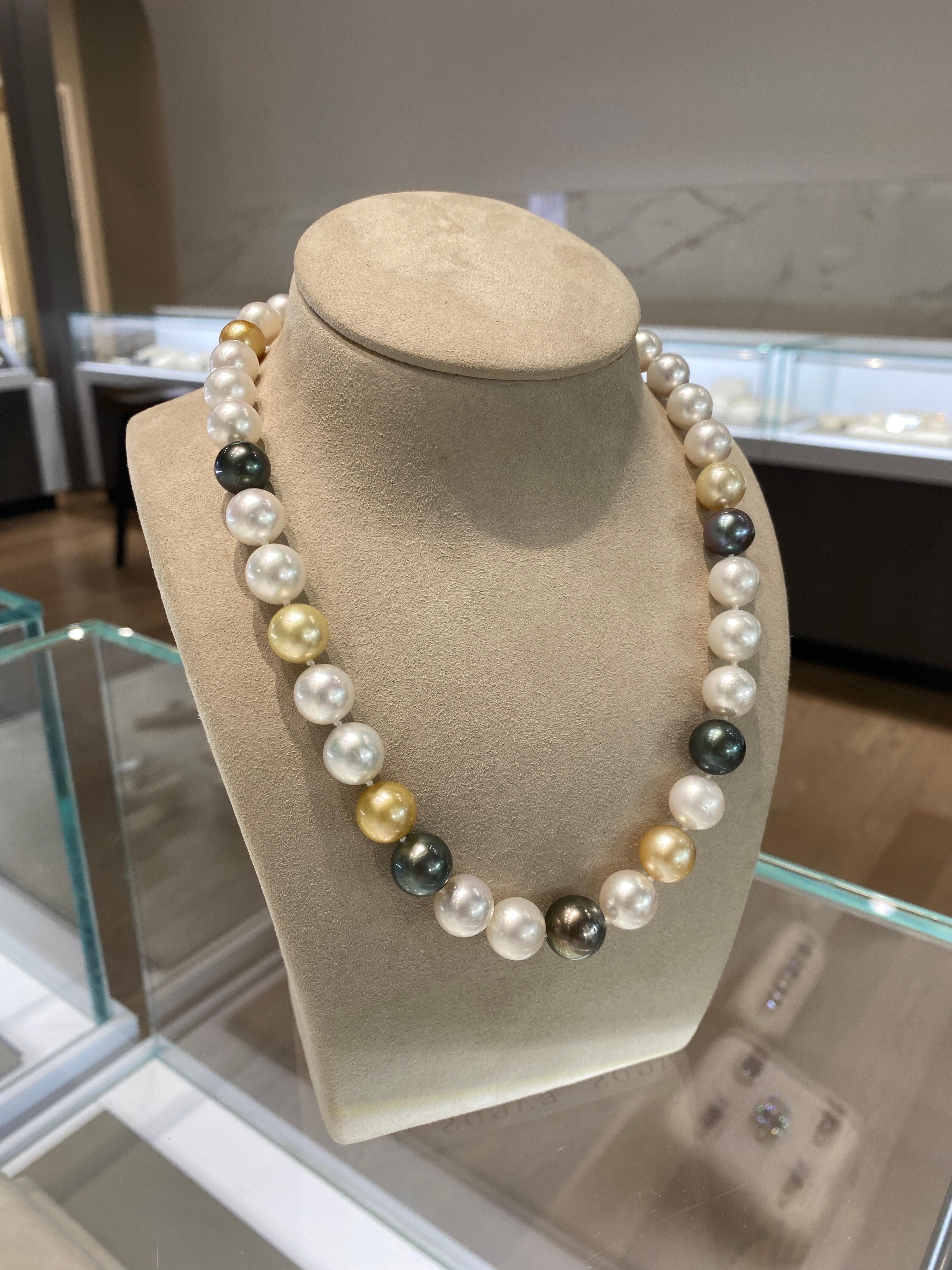 Round Cut Graduated Multicolor South Sea Pearl Necklace with 14k Yellow Gold Clasp For Sale