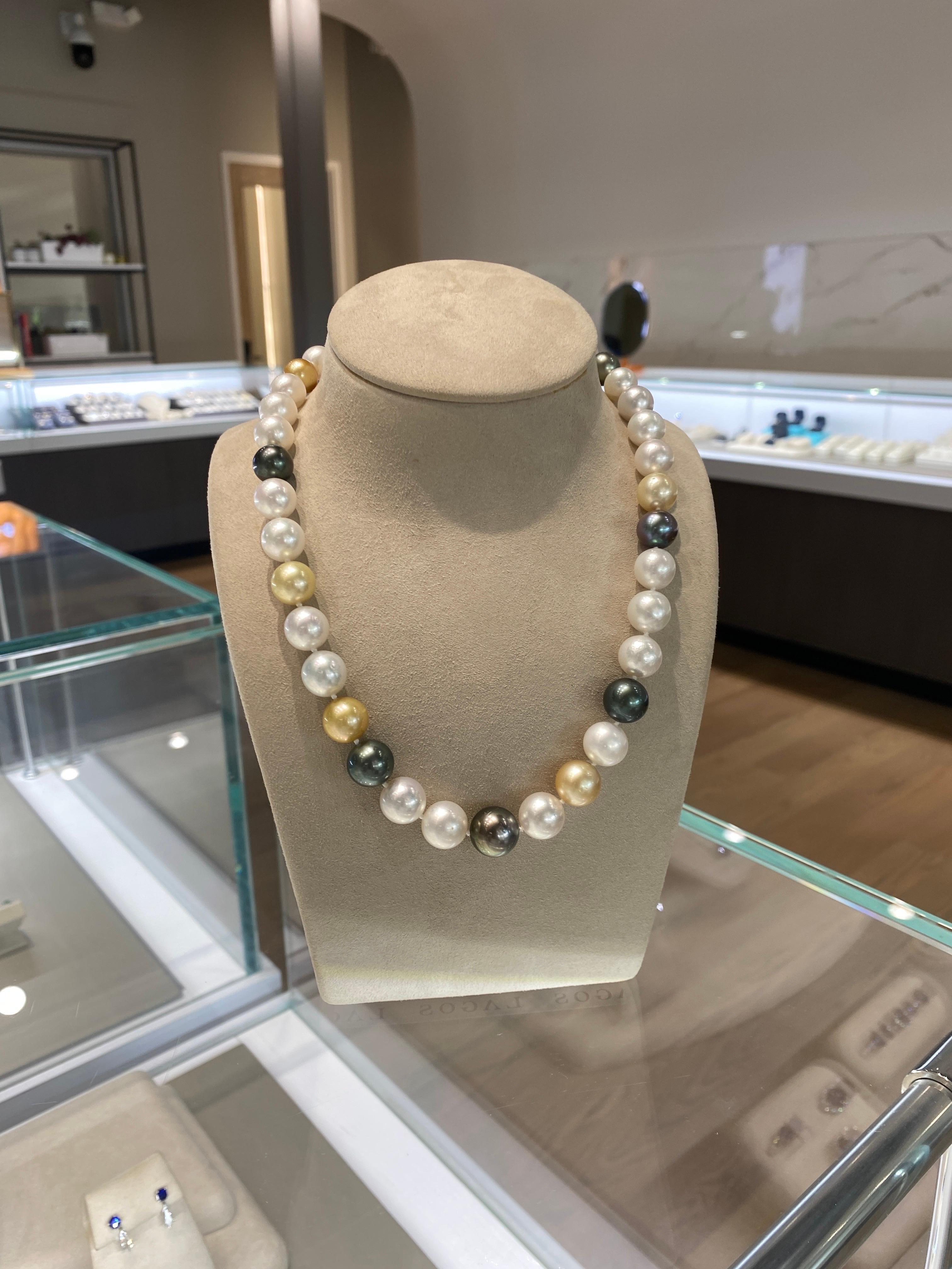 Collier de perles des mers du Sud multicolores graduées avec fermoir en or jaune 14 carats en vente 3