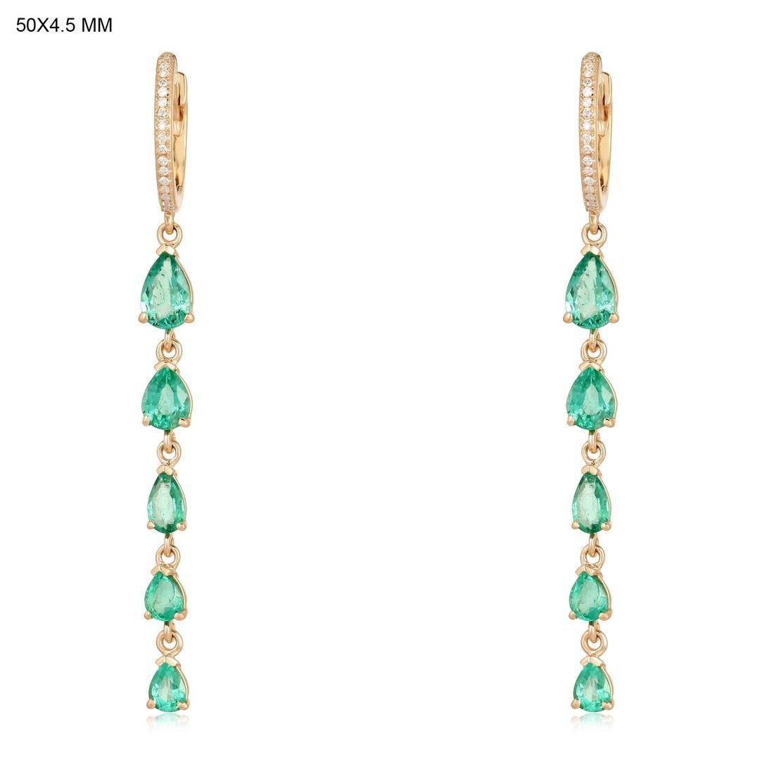 Women's Graduated Pear Cut Emeralds 14K Gold Long Drop Earrings For Sale