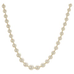 Graduated Pearl Necklace with 14 Karat White Gold Flower Clasp