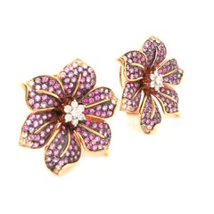 Graduated Pink Sapphire and Diamonds Pair of Rose Gold  flower Earrings Italy