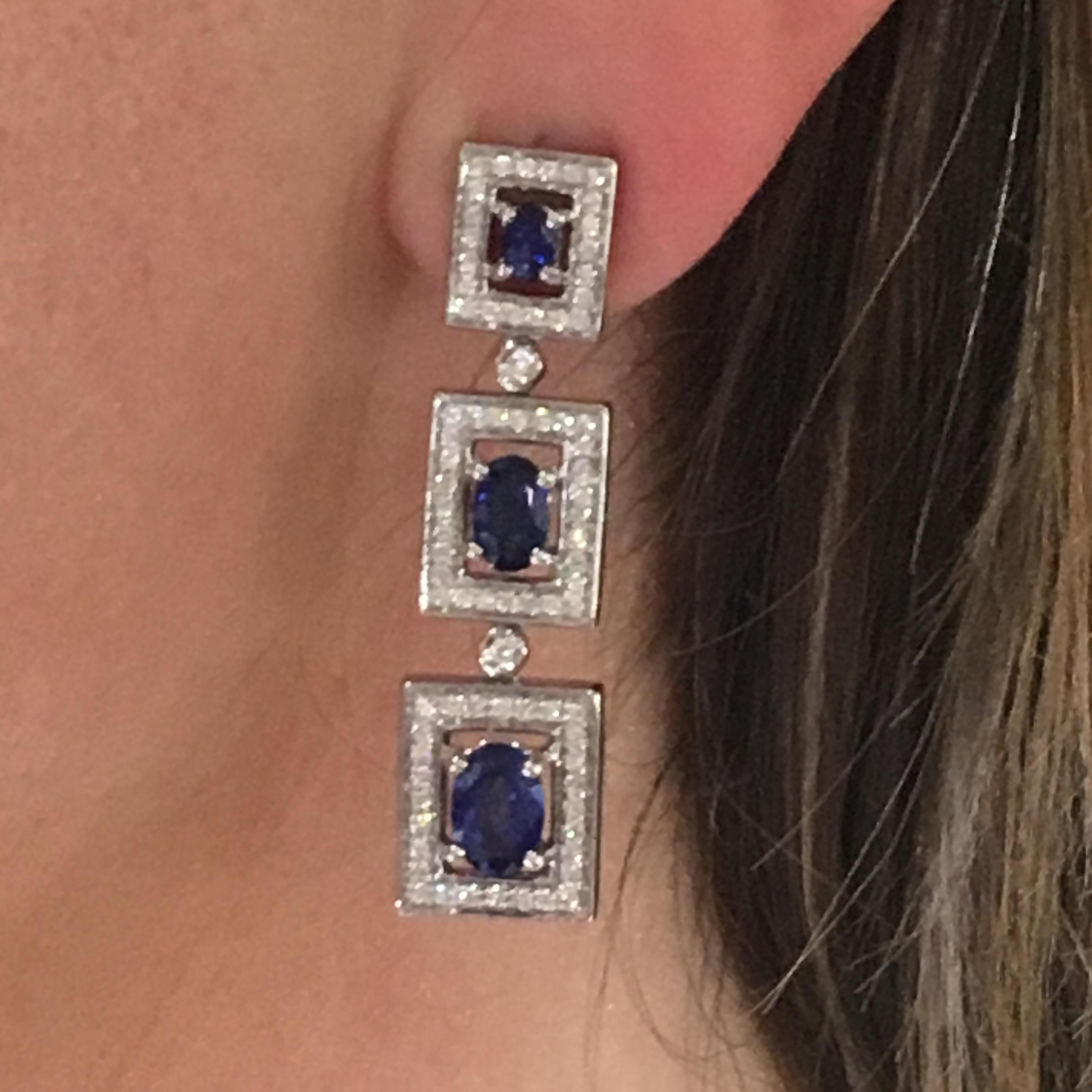 Graduated Sapphire and Diamond Drop Earrings In Excellent Condition In Greenwich, CT