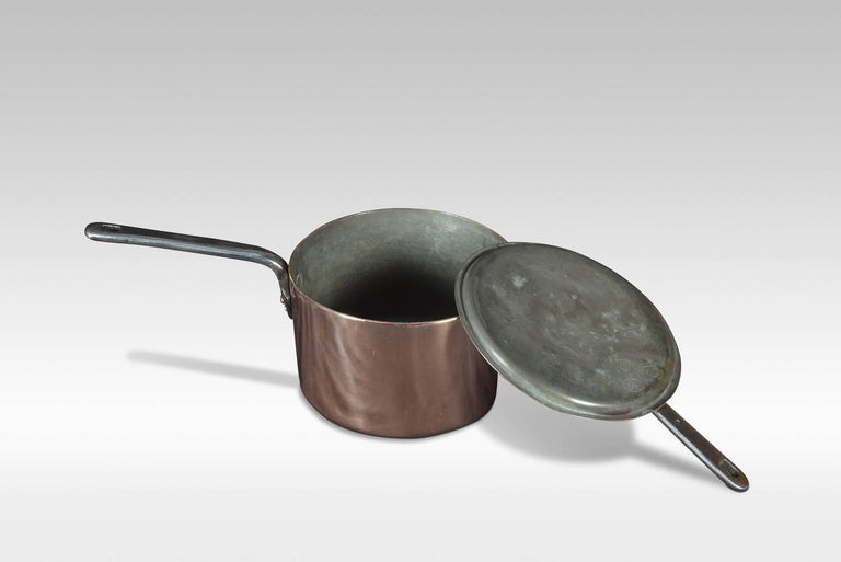 Graduated Set of Five Victorian Copper Pans For Sale at 1stDibs