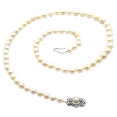 Graduated Single Pearl Strand Bead Necklace w/ Fancy 14k White Gold Clasp