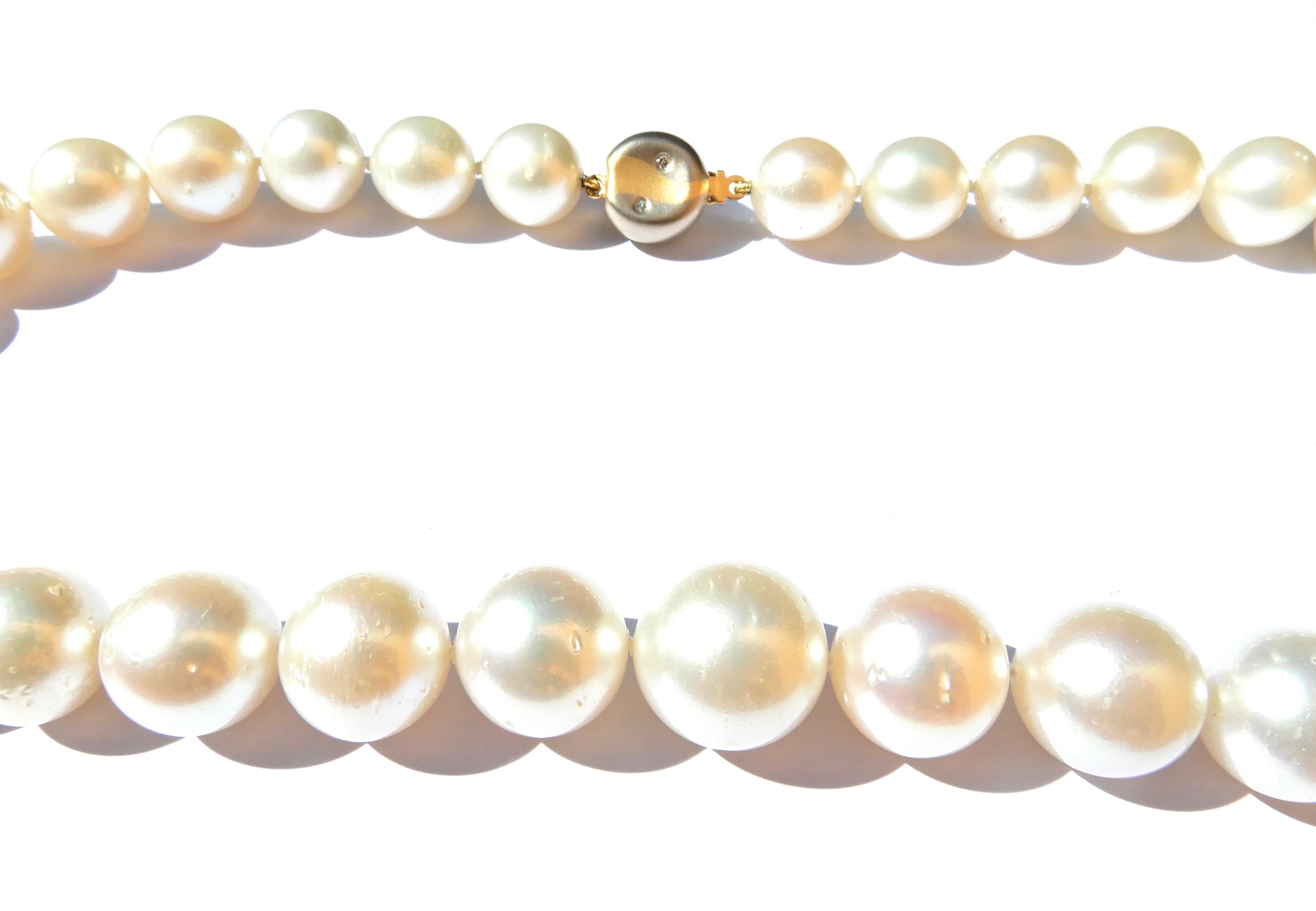 Bead Graduated South Sea Pearl Diamond and 18 Carat White Gold Necklace