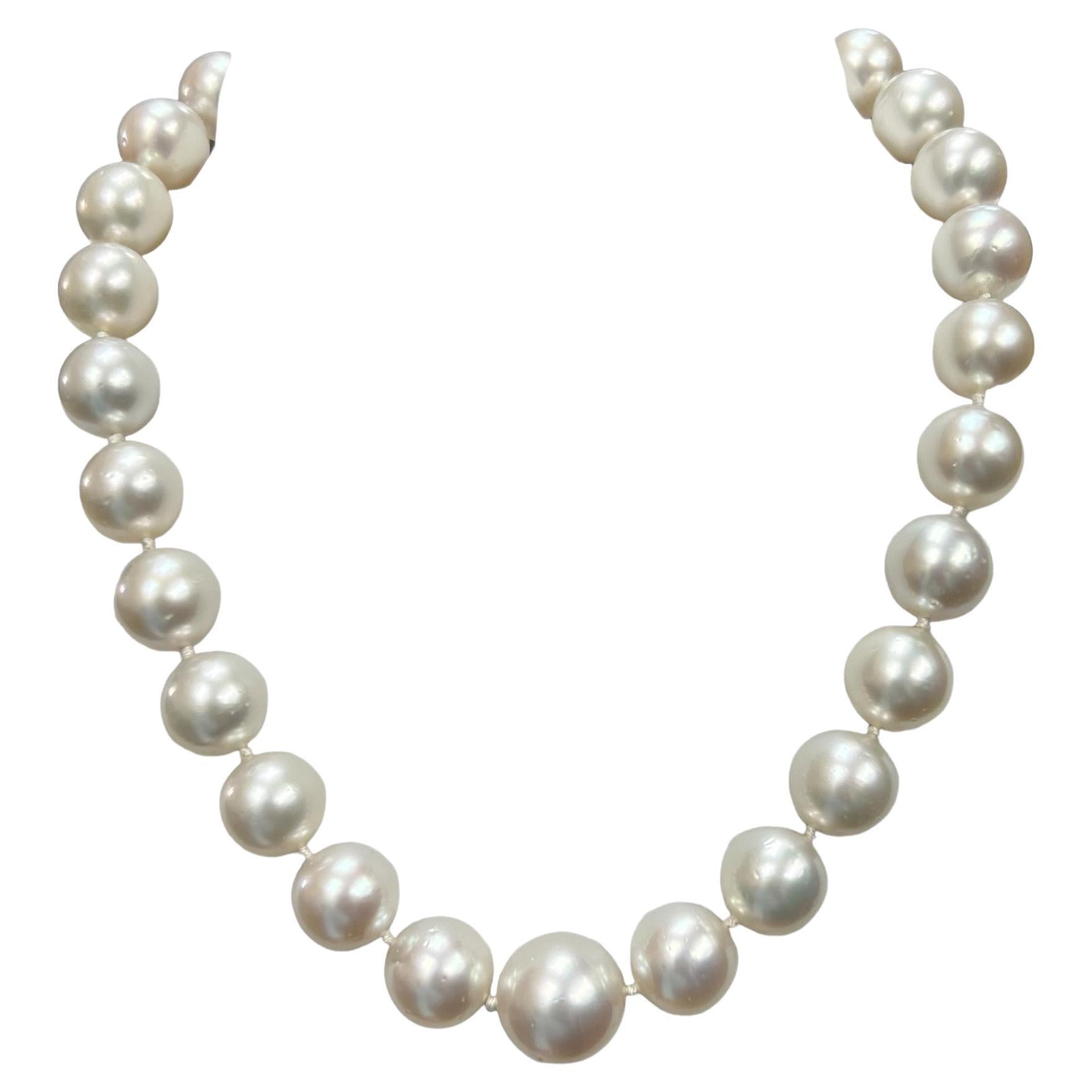 Graduated 12mm To 16mm South Sea Pearl Diamond Platinum Necklace 17.25"