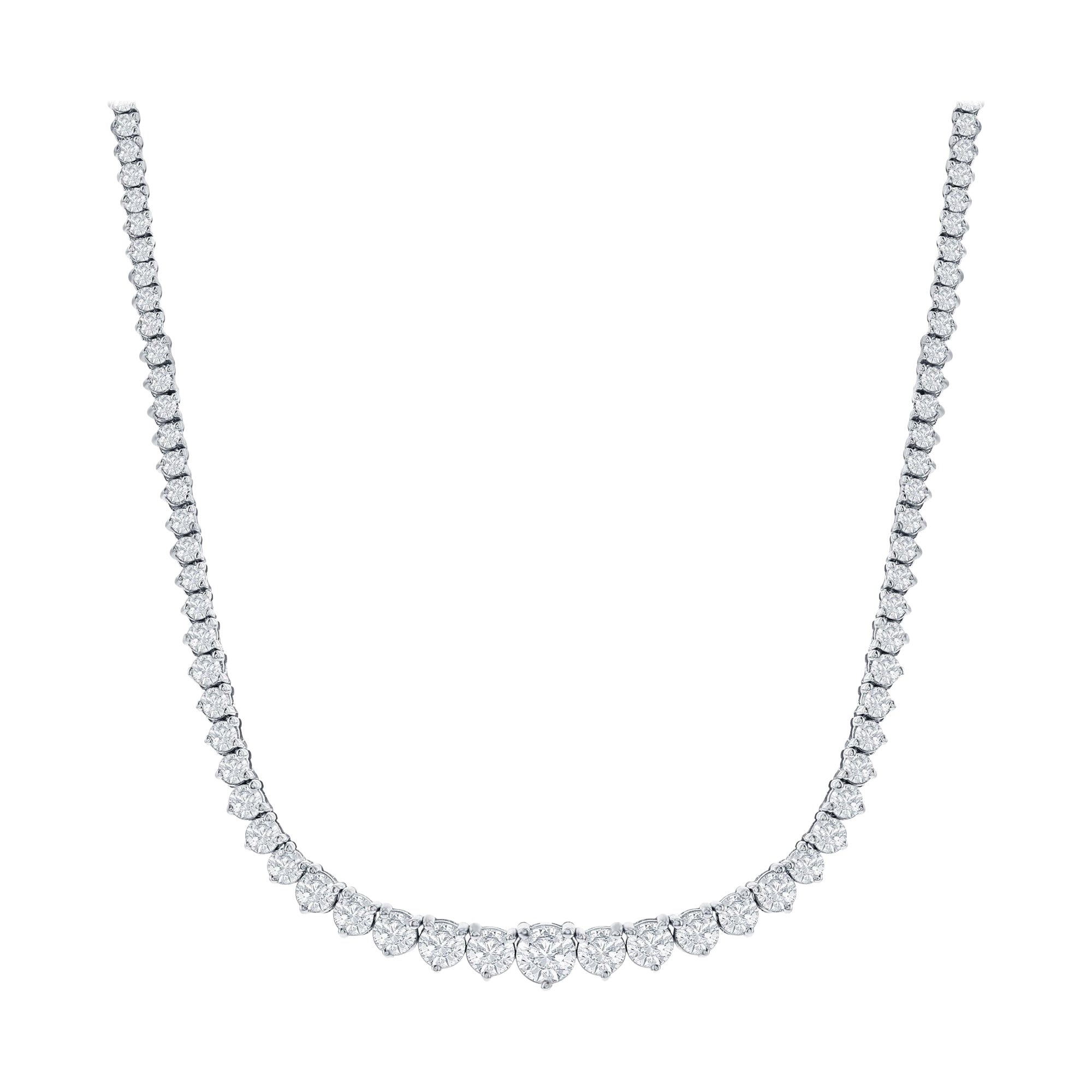Graduated Tennis Necklace in 14k White Gold with 10.02ct of Natural Diamonds For Sale
