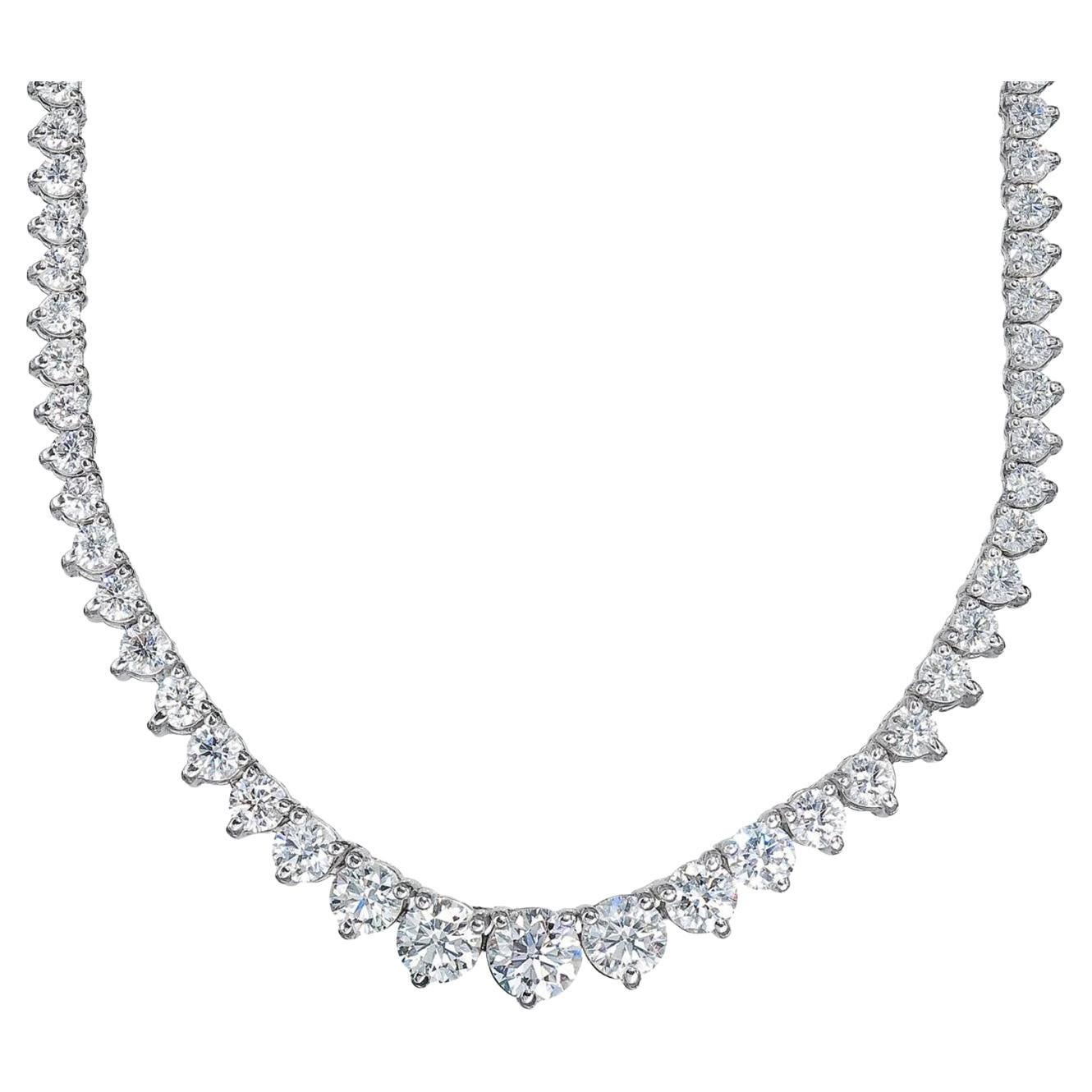 Graduated Tennis Necklace with 3-Prong Round Diamonds.  D7.11ct.t.w. For Sale