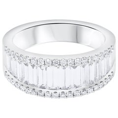 Graduating Baguette Diamond Wedding Band