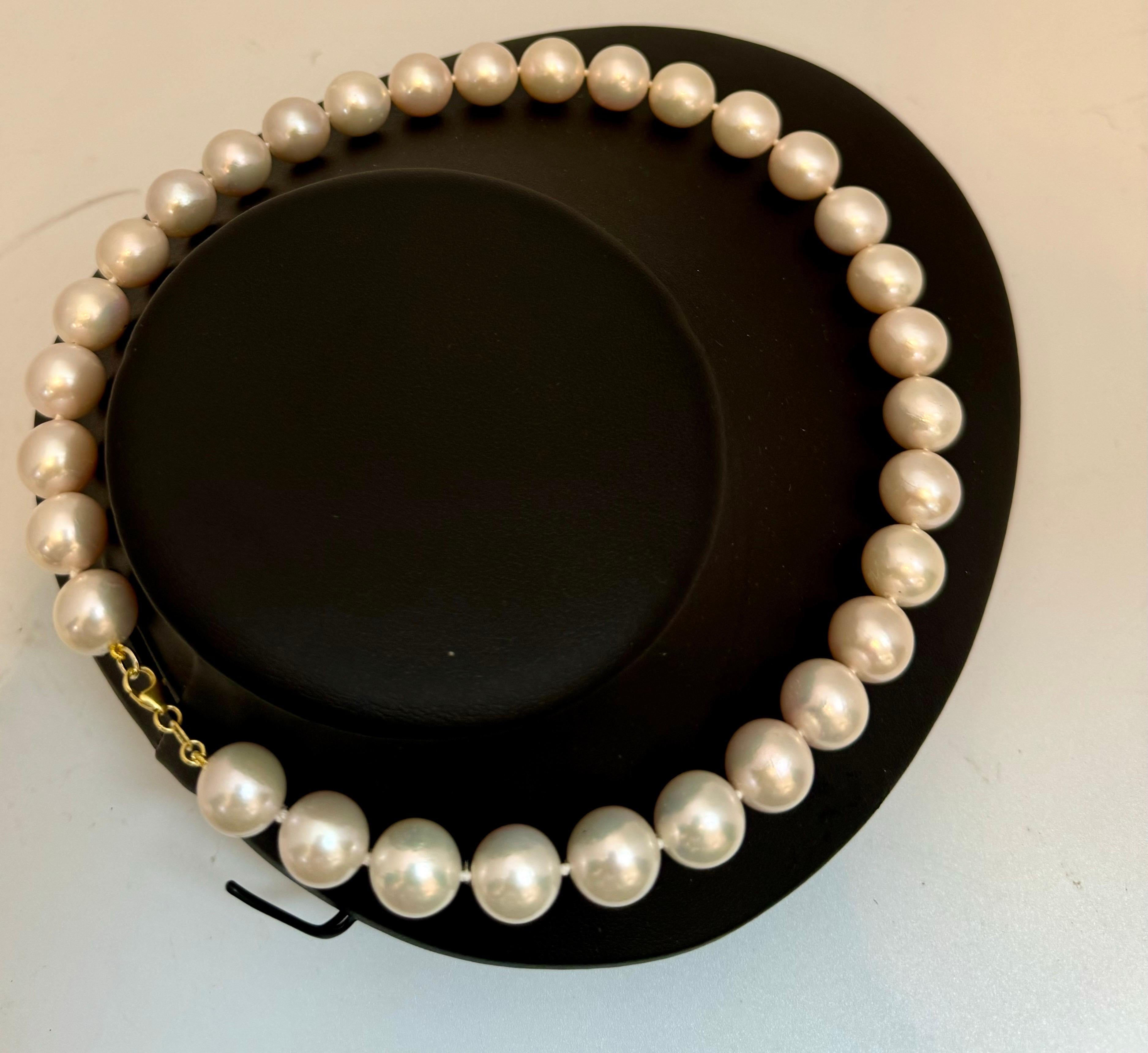 Graduating South Sea Pearls 12-14mm Strand Necklace 18 Kt Yellow Gold Clasp 7