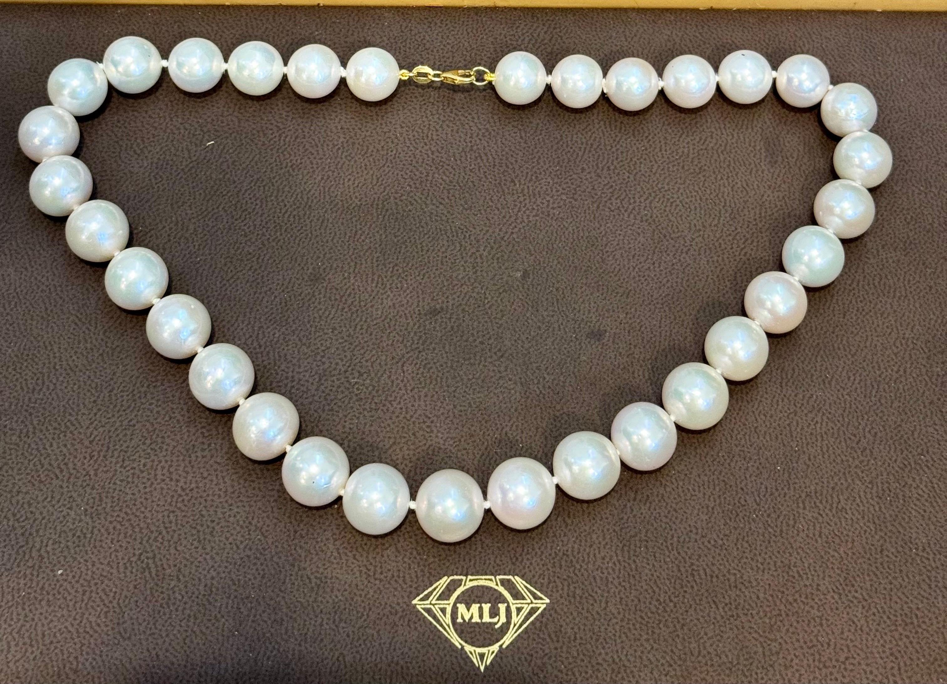 Graduating South Sea Pearls 12-14mm Strand Necklace 18 Kt Yellow Gold Clasp 9
