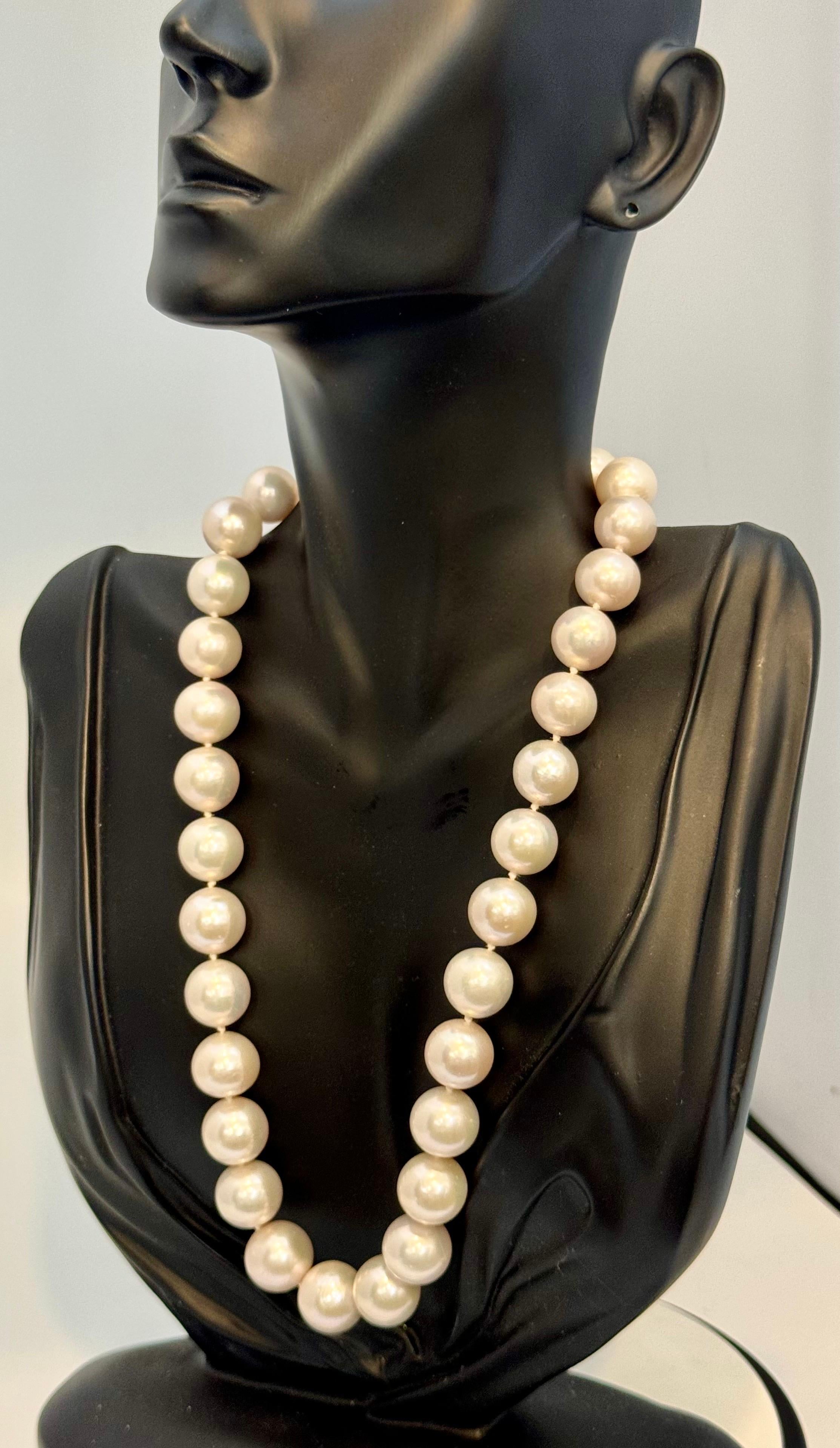 Graduating South Sea Pearls 12-14mm Strand Necklace 18 Kt Yellow Gold Clasp 4
