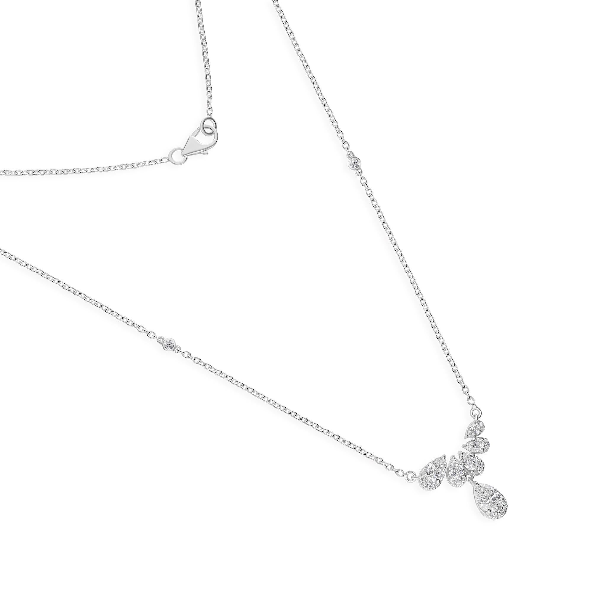 Collier à pendentifs en or blanc 18k avec diamants en forme de goutte d'eau Cadeau de demoiselle d'honneur Pour femmes en vente