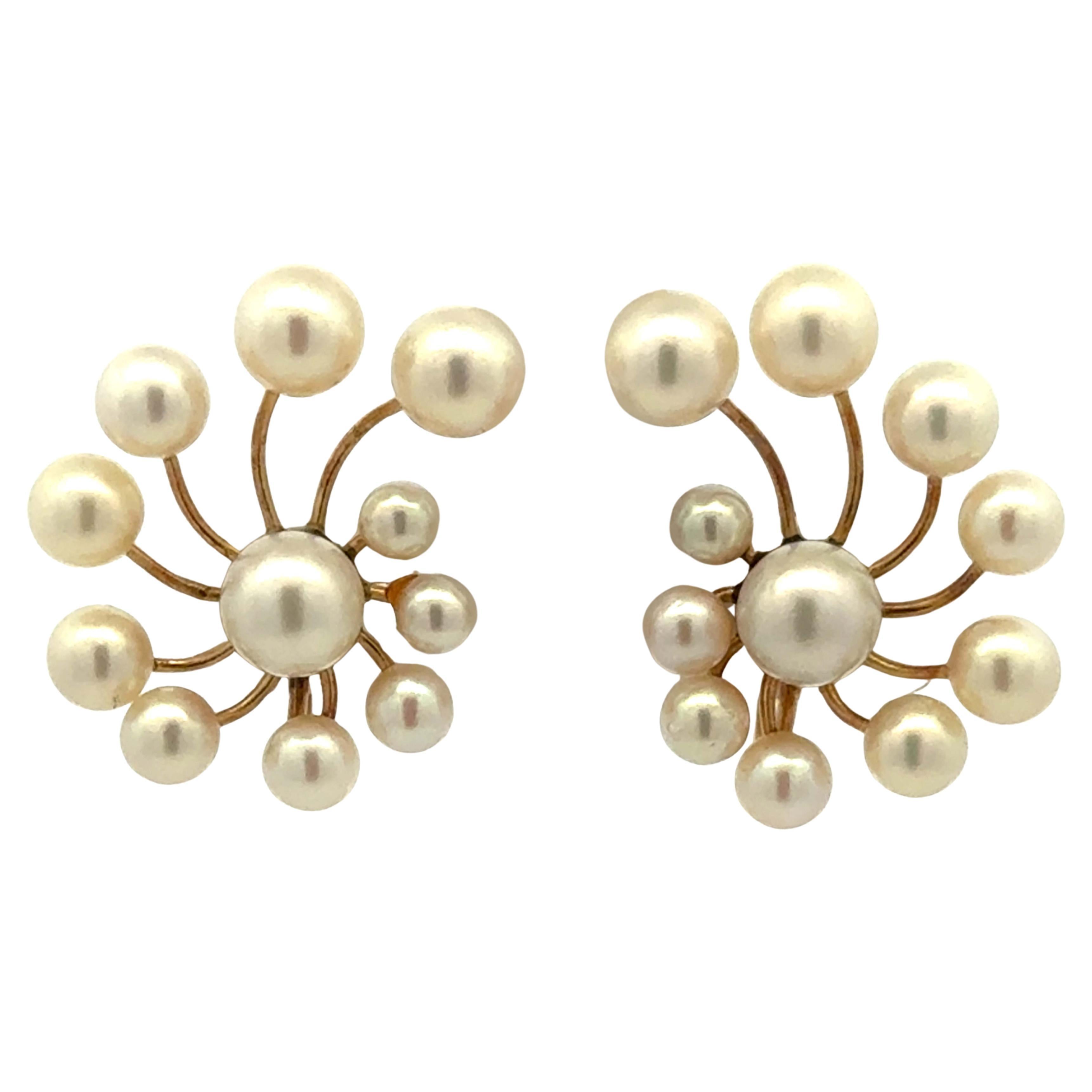 Graduating White Akoya Pearl Screw in Earrings 14K Yellow Gold