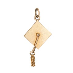 Graduation Hat Charm Vintage 14 Karat Gold School Tassel CAP Estate Jewelry