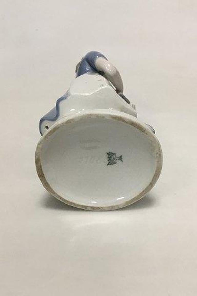 Gräfenthal Thüringen Deutsche Porzellanfigur einer schreibenden Krankenschwester 1