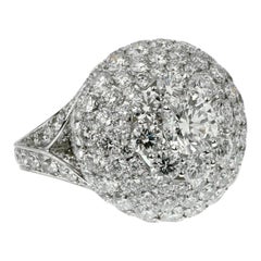 Graff Bague cocktail bombée en or blanc 10,08 carats avec diamants