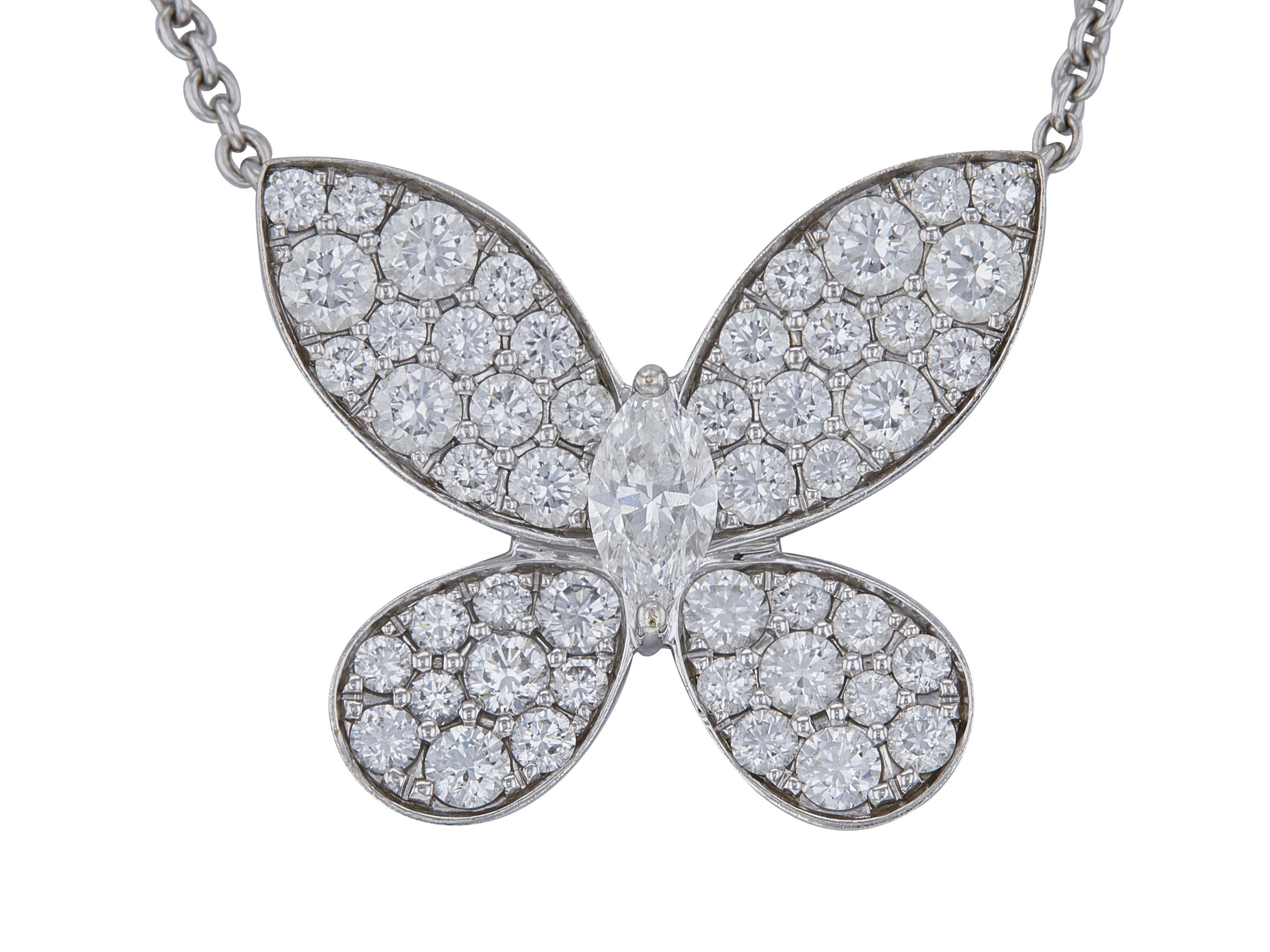 Graff, collier pendentif en or blanc 18 carats avec diamants en forme de poire de 1,89 carat F VS1 en vente 4