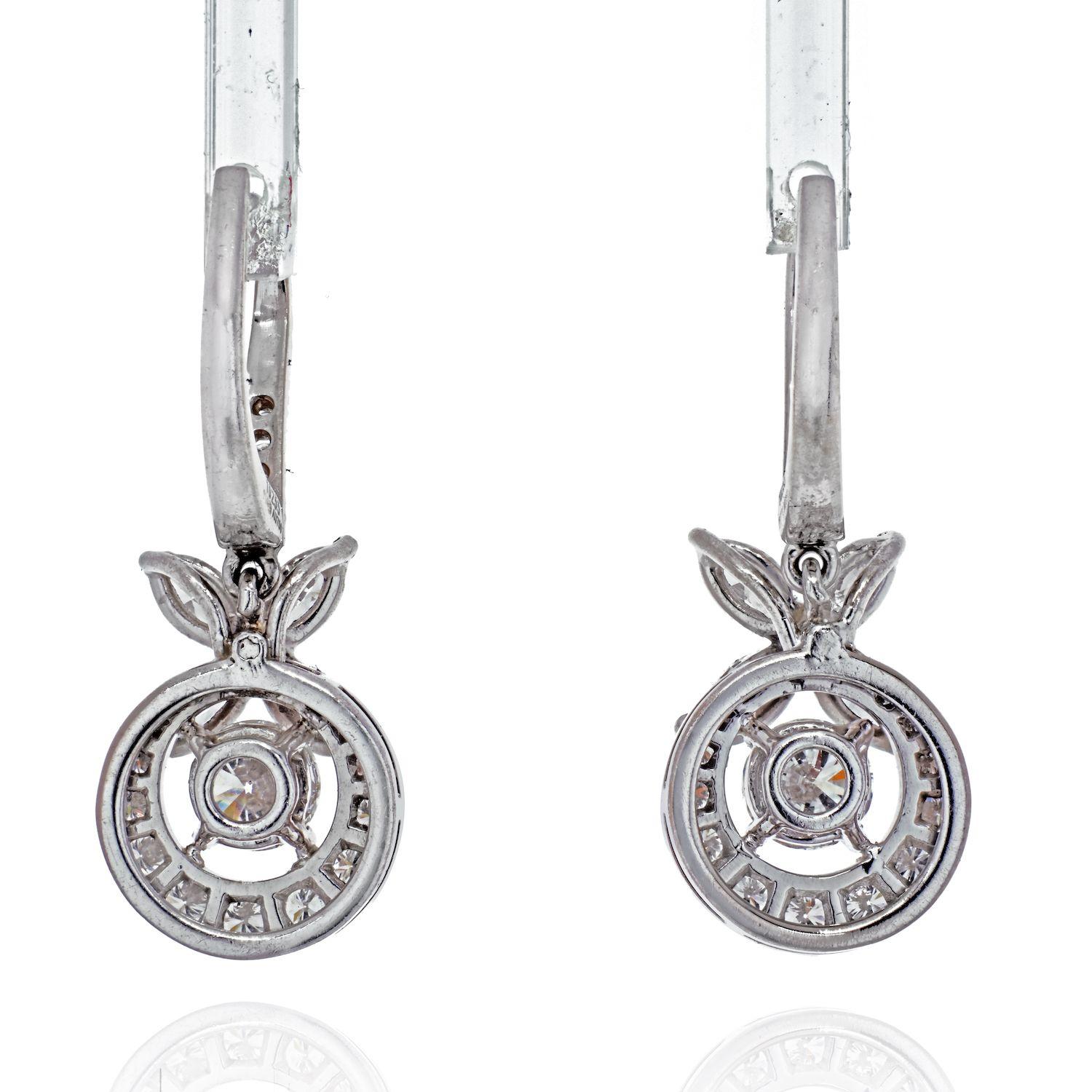 Round Cut Graff 18k White Gold Classic Diamond Butterfly Earrings