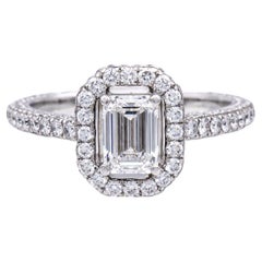 GRAFF Bague de fiançailles en or blanc 18K GIA diamant taille émeraude  1,85 cts. TW F VS1