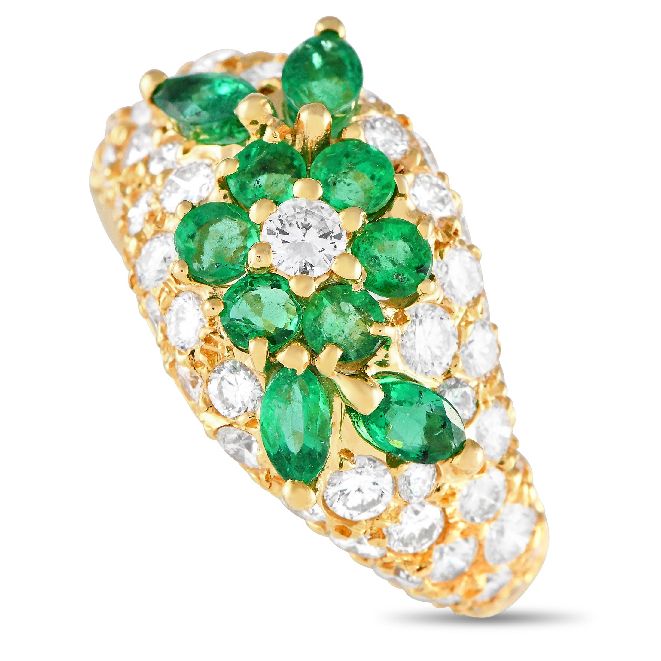 Graff 18K Yellow Gold 2.26ct Diamond and Emerald Ring In Excellent Condition For Sale In Southampton, PA