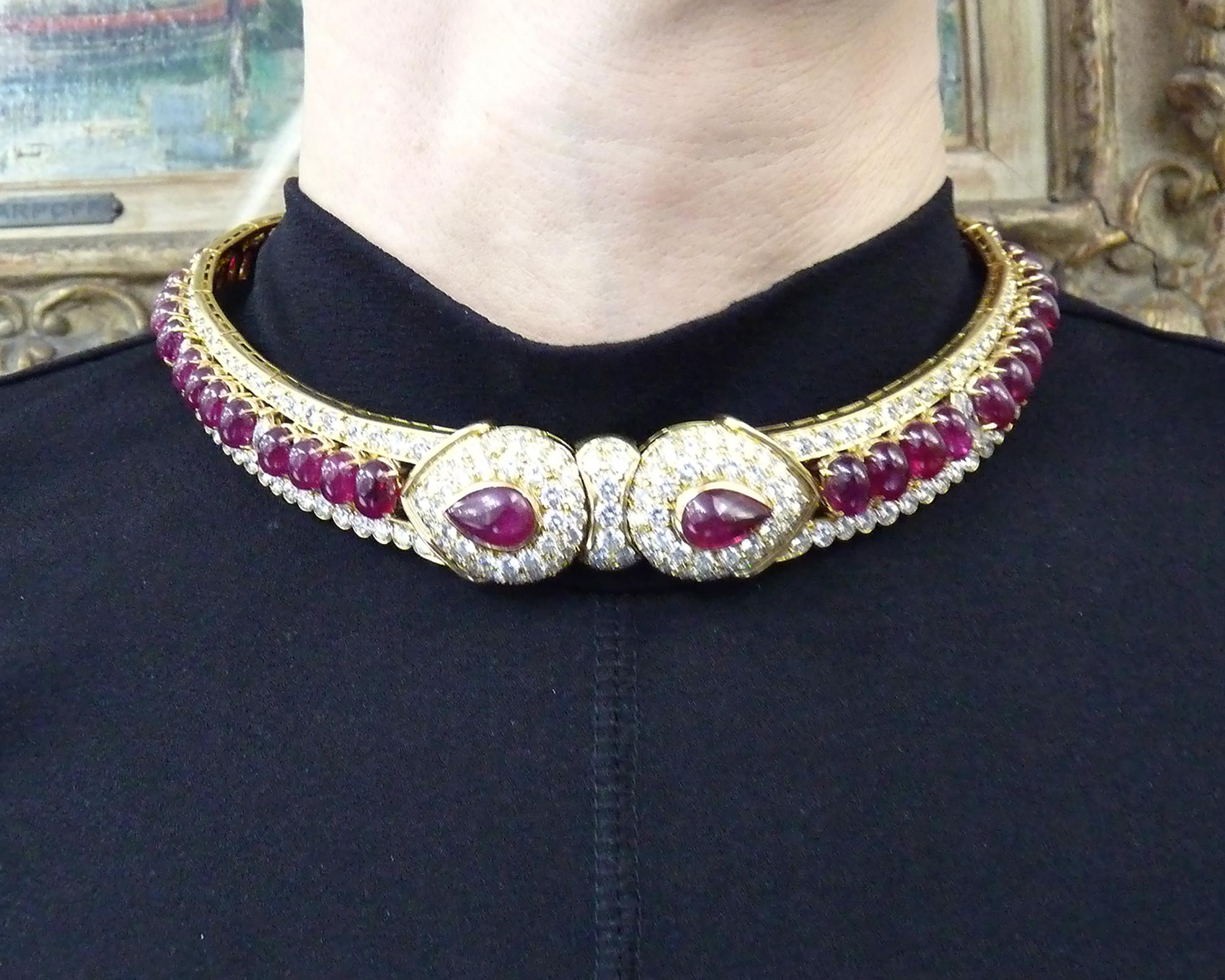 Graff, collier suite en or jaune 18 carats, diamants et rubis Pour femmes en vente
