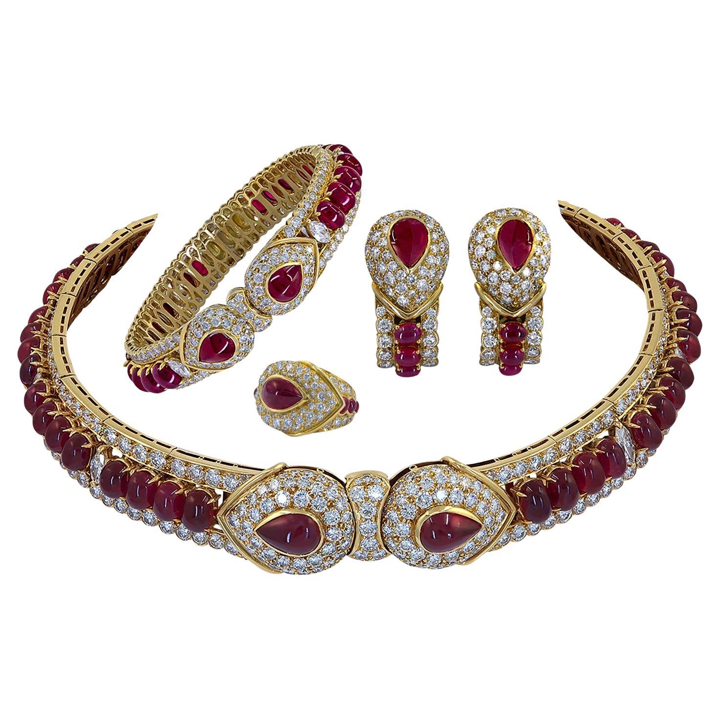 Graff Suite-Halskette, 18 Karat Gelbgold Diamant und Rubine