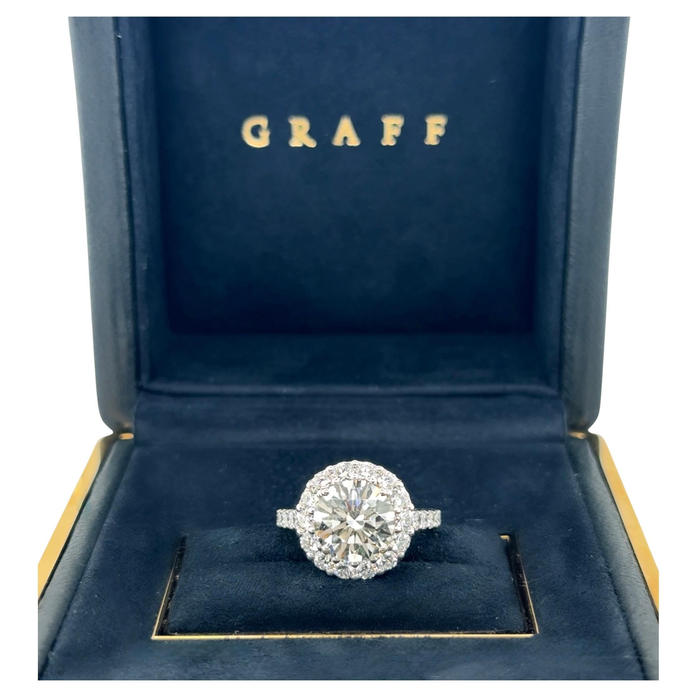 Anello Icone con diamante rotondo Brilliante di Graff da 2,65 carati in vendita