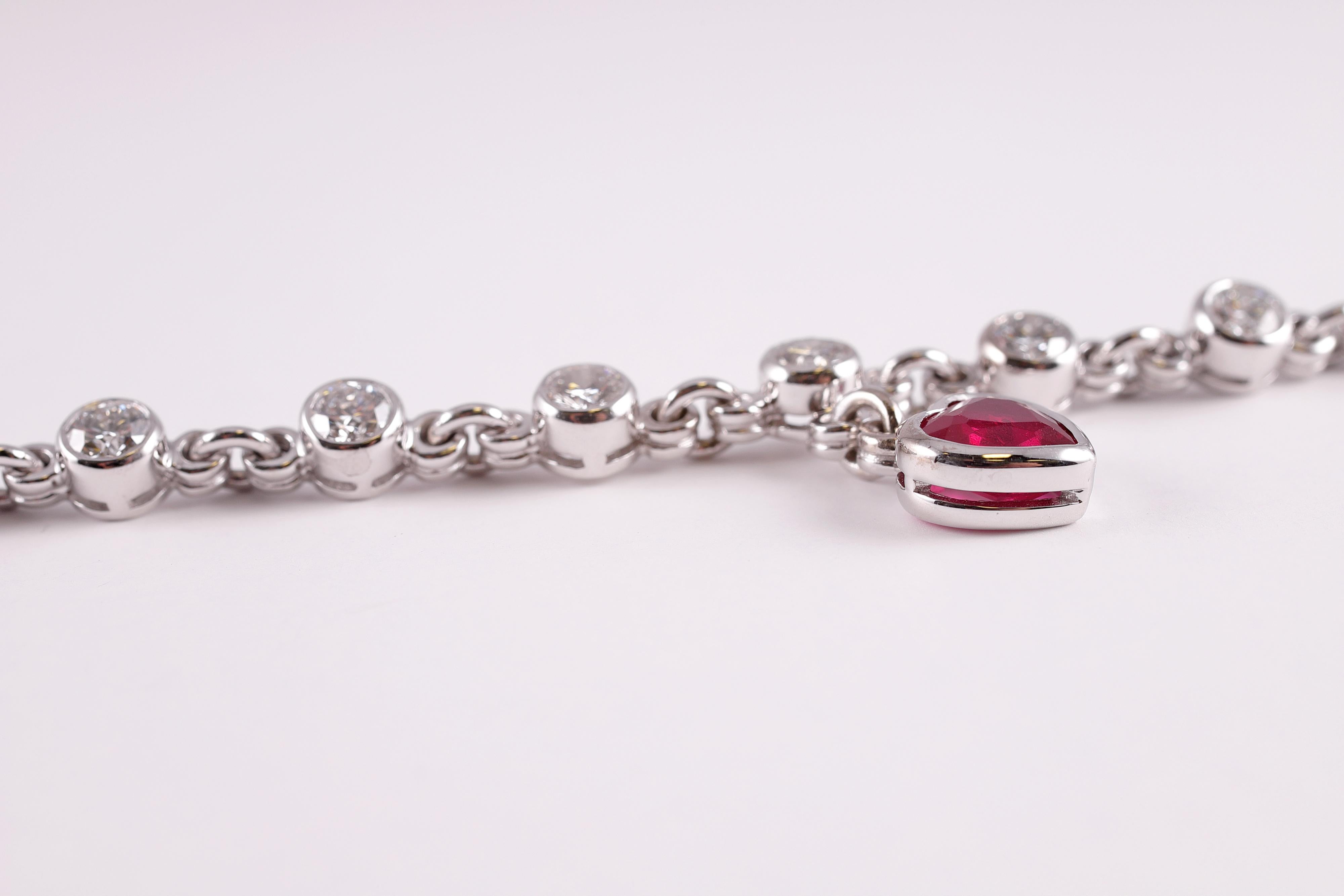 Women's or Men's Graff 2.69 Carat Ruby and 4.50 Carat Diamond Bracelet