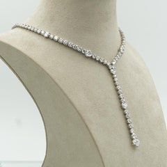 Graff 33.98ct Platinum Heart & Brilliant Round Diamond Necklace