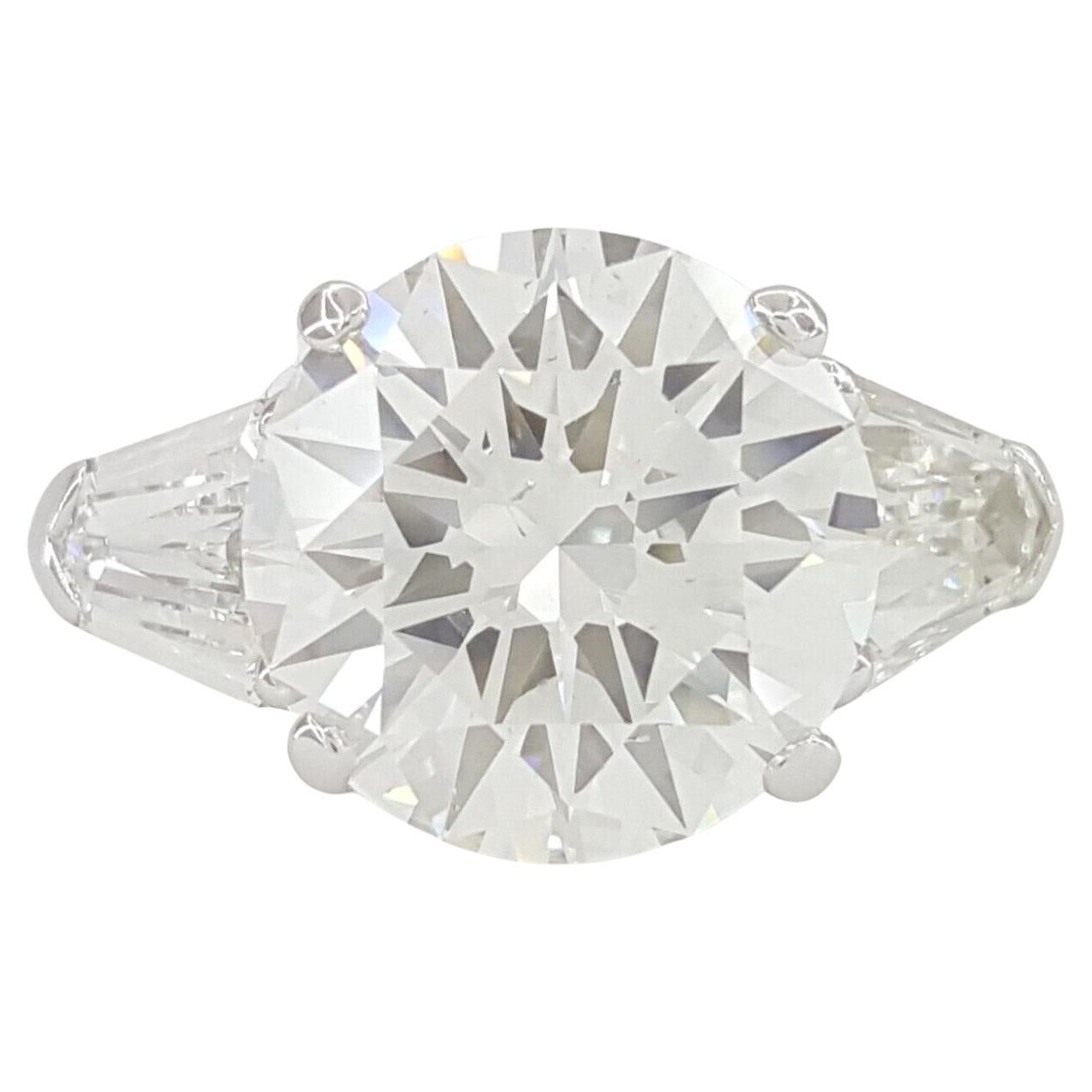 GRAFF Bague de fiançailles avec diamants de 3,46 carats de poids total en vente