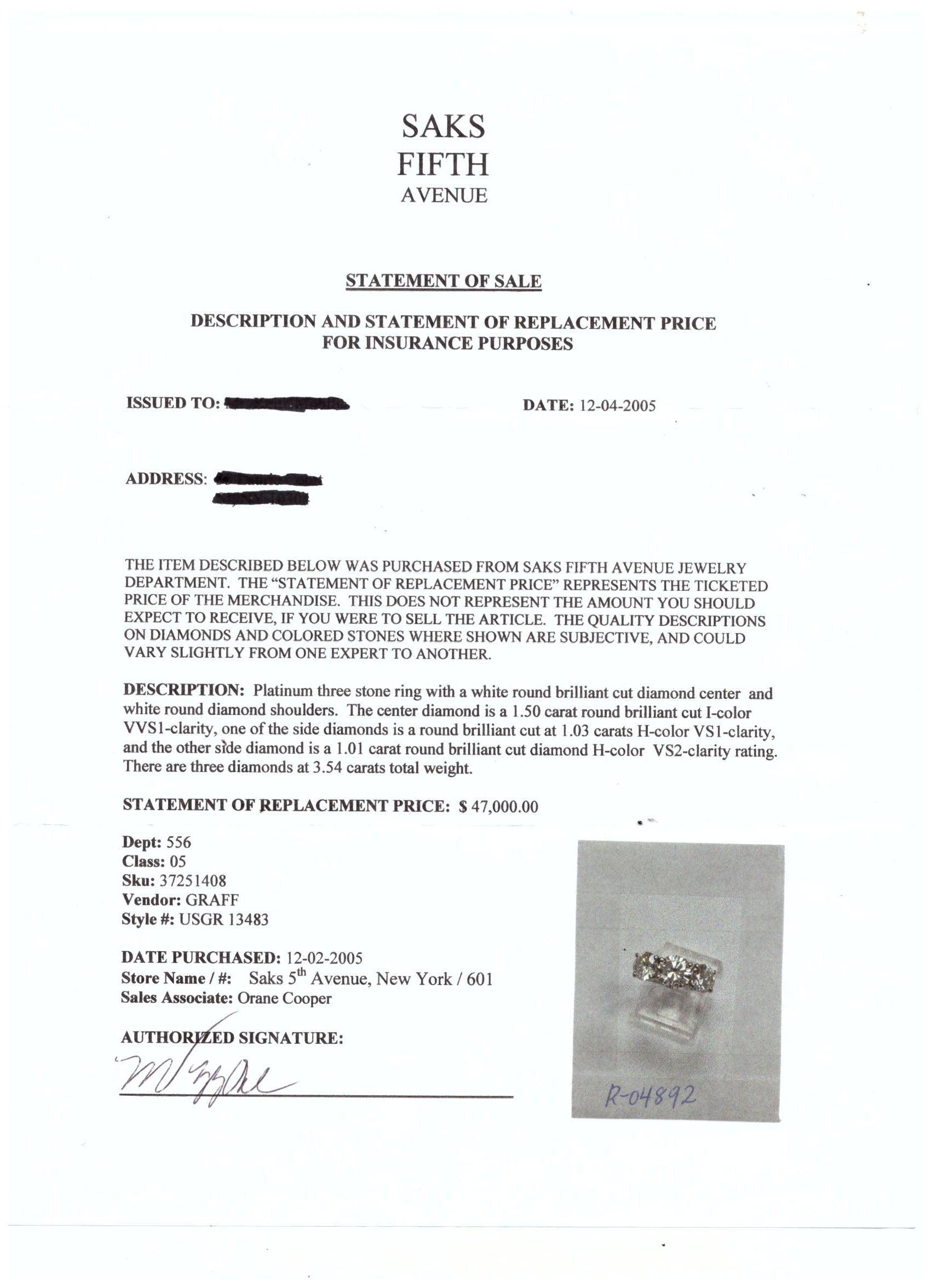Graff Anillo de tres piedras de platino con diamante brillante redondo de 3,54 quilates en venta 3