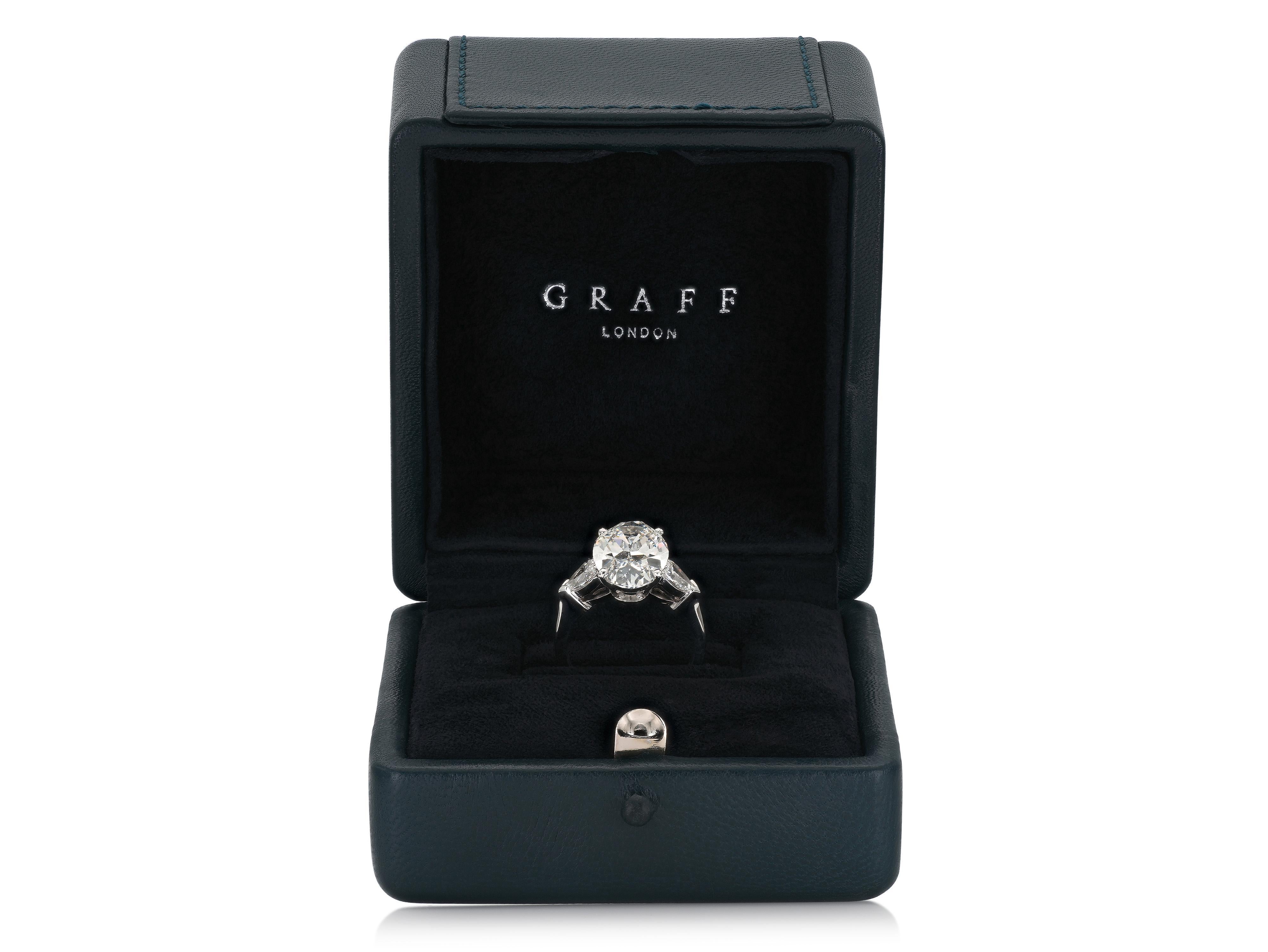 Graff 6.29 Carat Oval Cut Diamond Engagement Ring For Sale 1