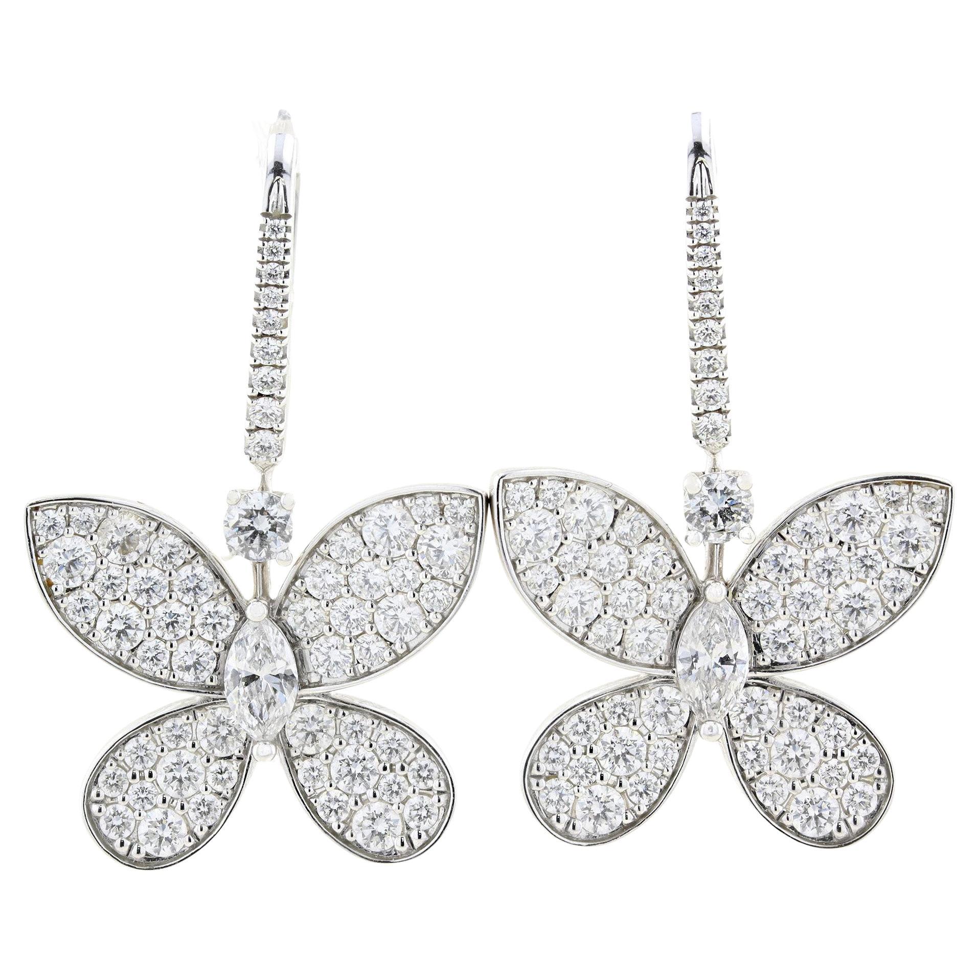 Orecchini con diamanti a farfalla Graff in vendita