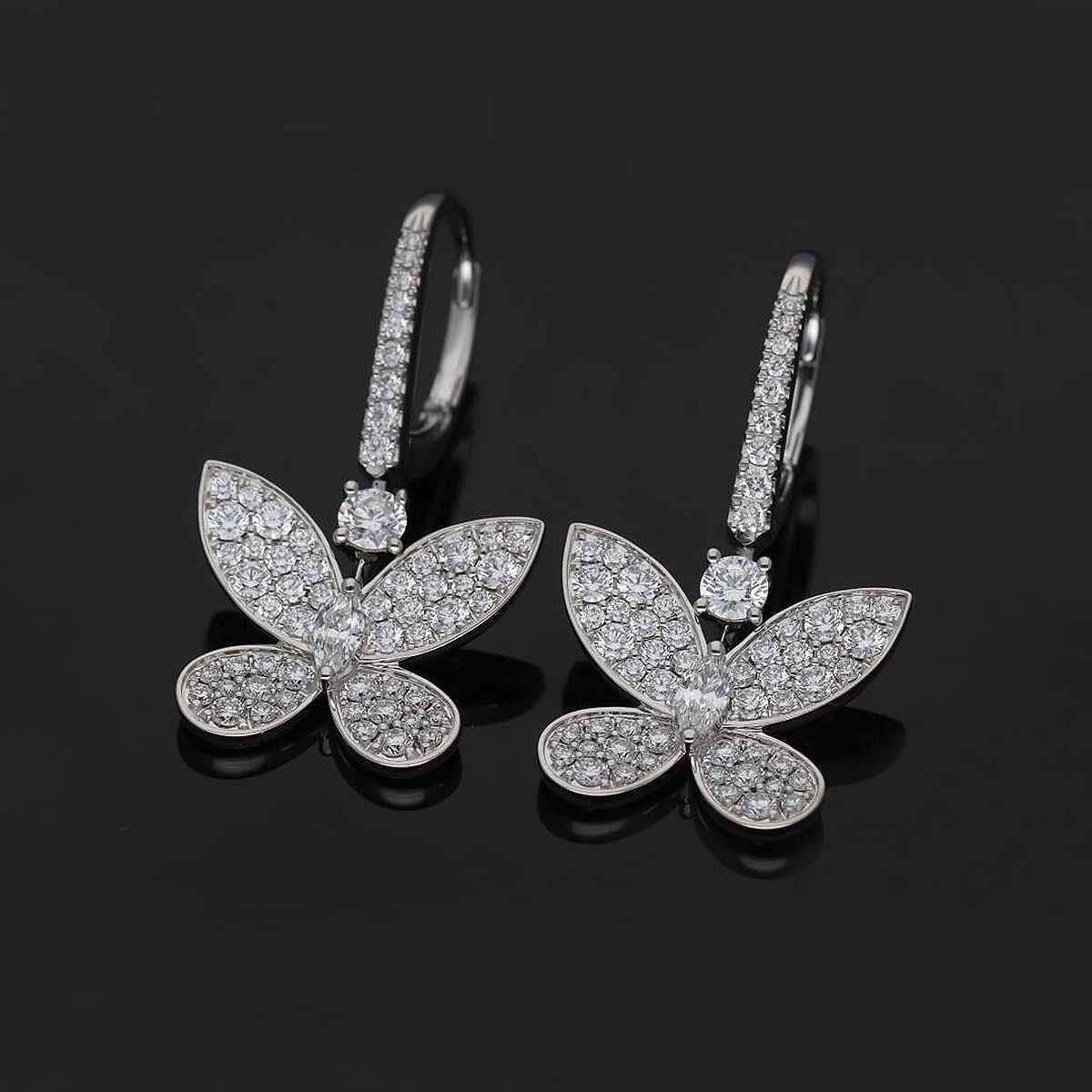 GRAFF Schmetterlings-Mini-Diamant-Ohrstecker aus 18K Weißgold RGE1167 im Angebot 6