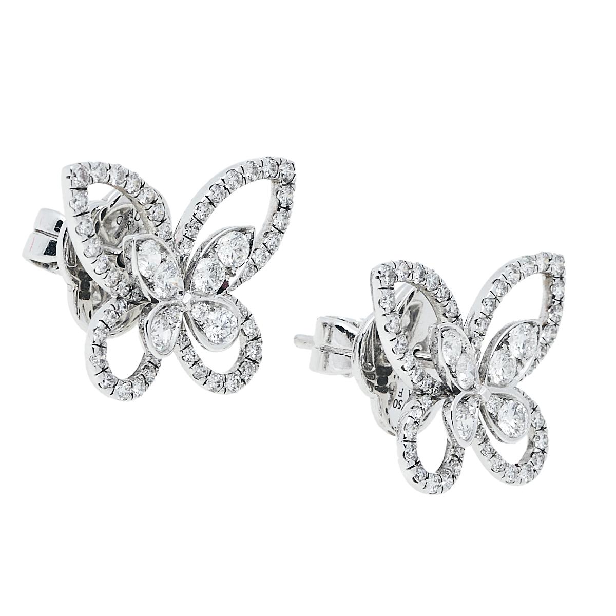 The 'butterfly' has long been a signature symbol of Graff and it does make a dazzling appearance in this breathtaking pair of earrings! This stunning pair comes crafted from 18K white gold featuring a cut-out butterfly motif as the stud beautifully