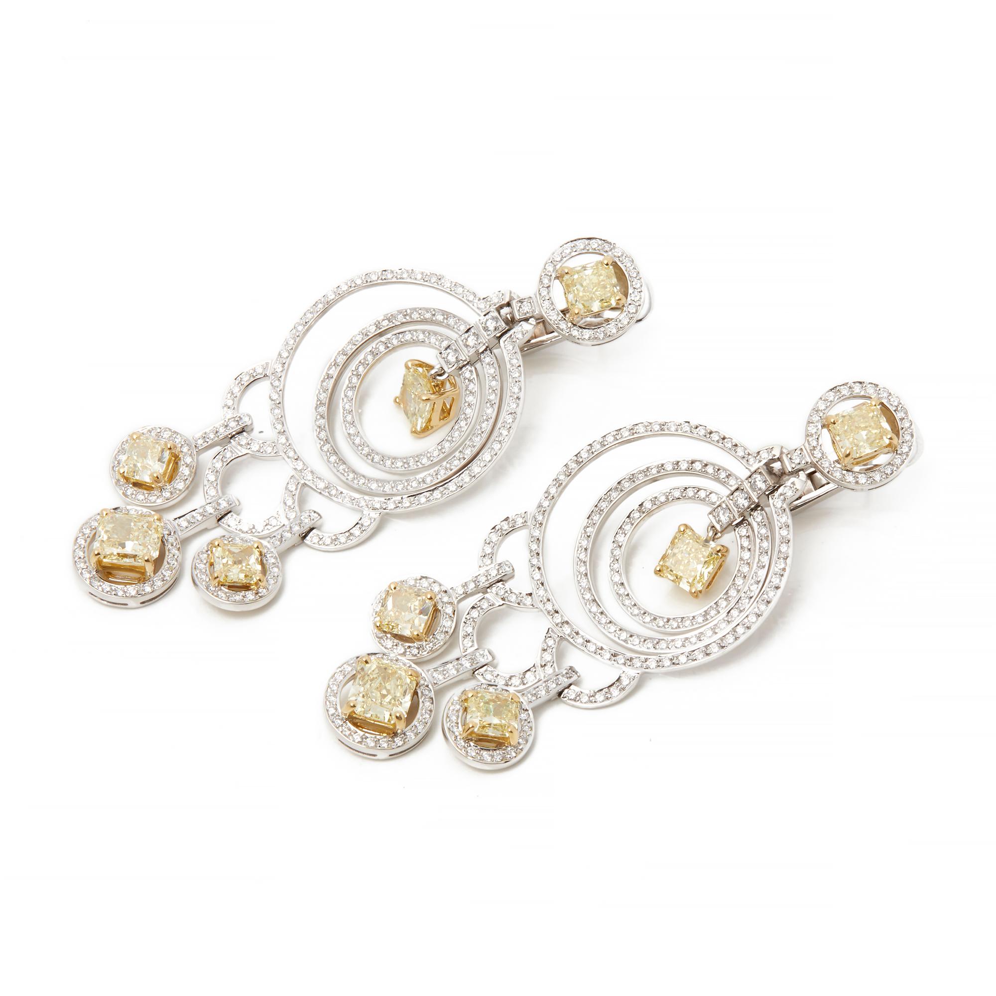 Graff Cushion Cut Yellow Diamond 18ct White Gold Chandelier Earrings In Excellent Condition For Sale In Bishop's Stortford, Hertfordshire