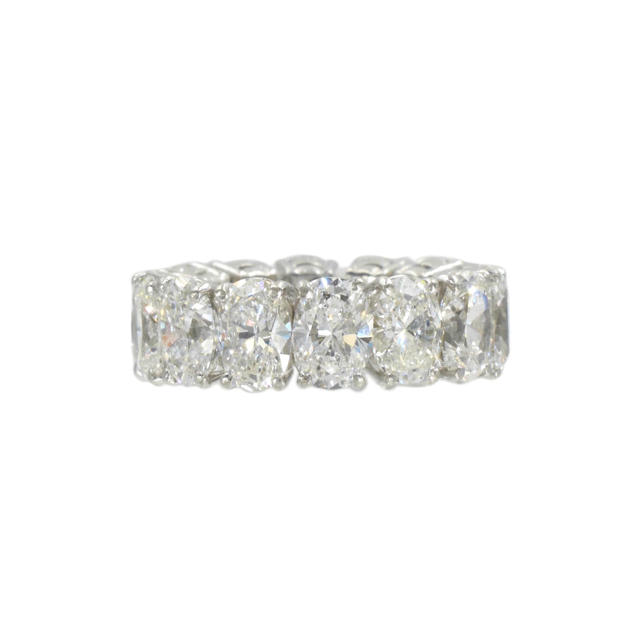 Taille ovale Bracelet en diamants GRAFF certifié GIA en vente