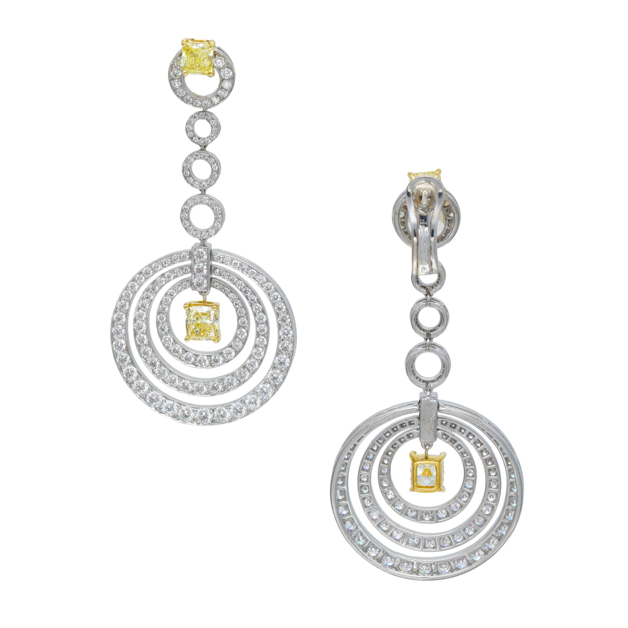 GRAFF   Orecchini pendenti con diamante 