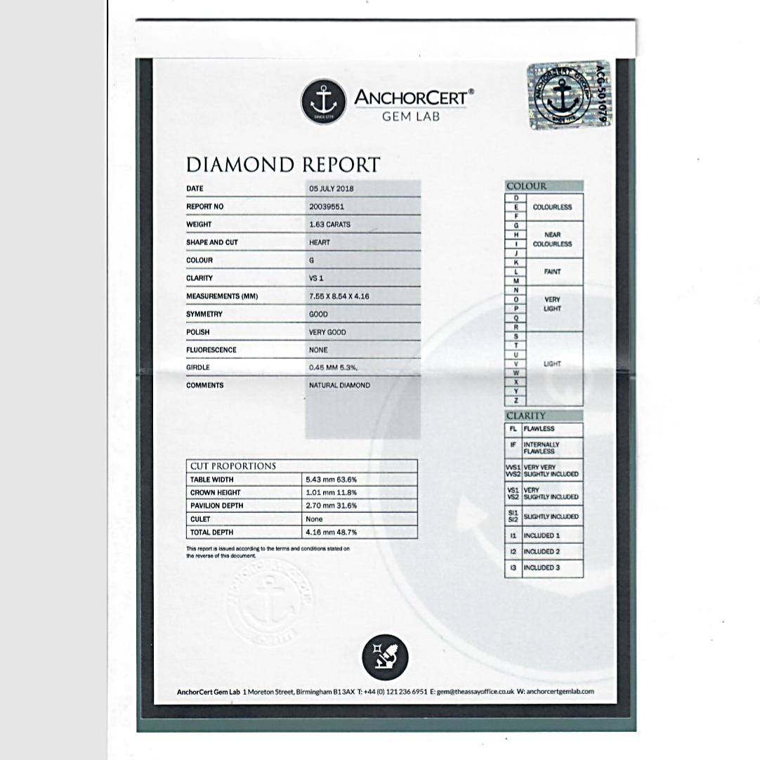 Graff Diamond Drop Earrings Gold Heart Shape Certified Diamonds 1.63 & 1.76 ct  In Excellent Condition In London, GB