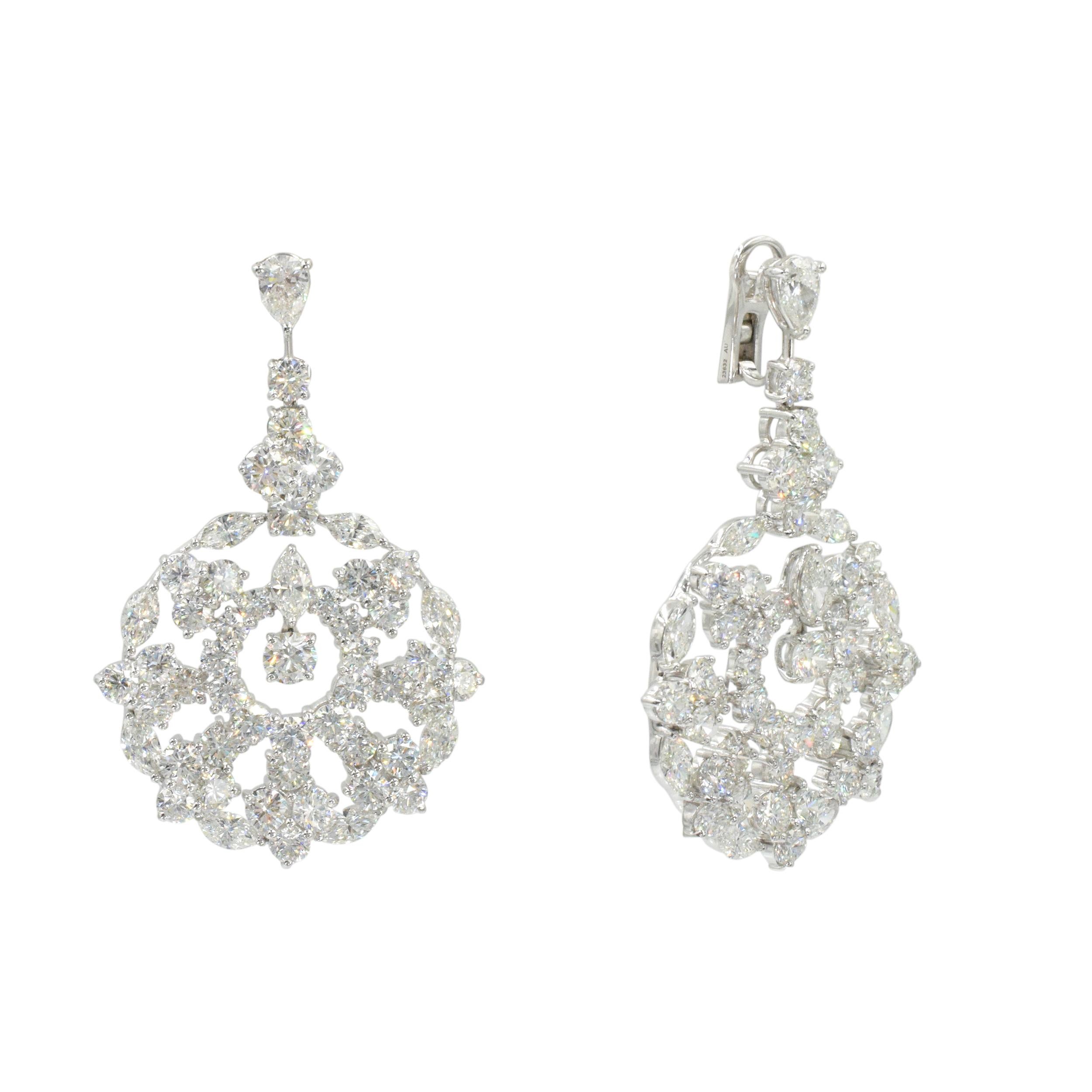 Women's Graff Diamond 'Snowflake' Diamond Earrings For Sale