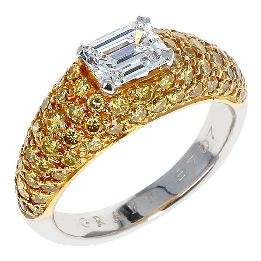 Graff Emerald-Cut Diamond and Yellow Diamond Bombe Gold Ring