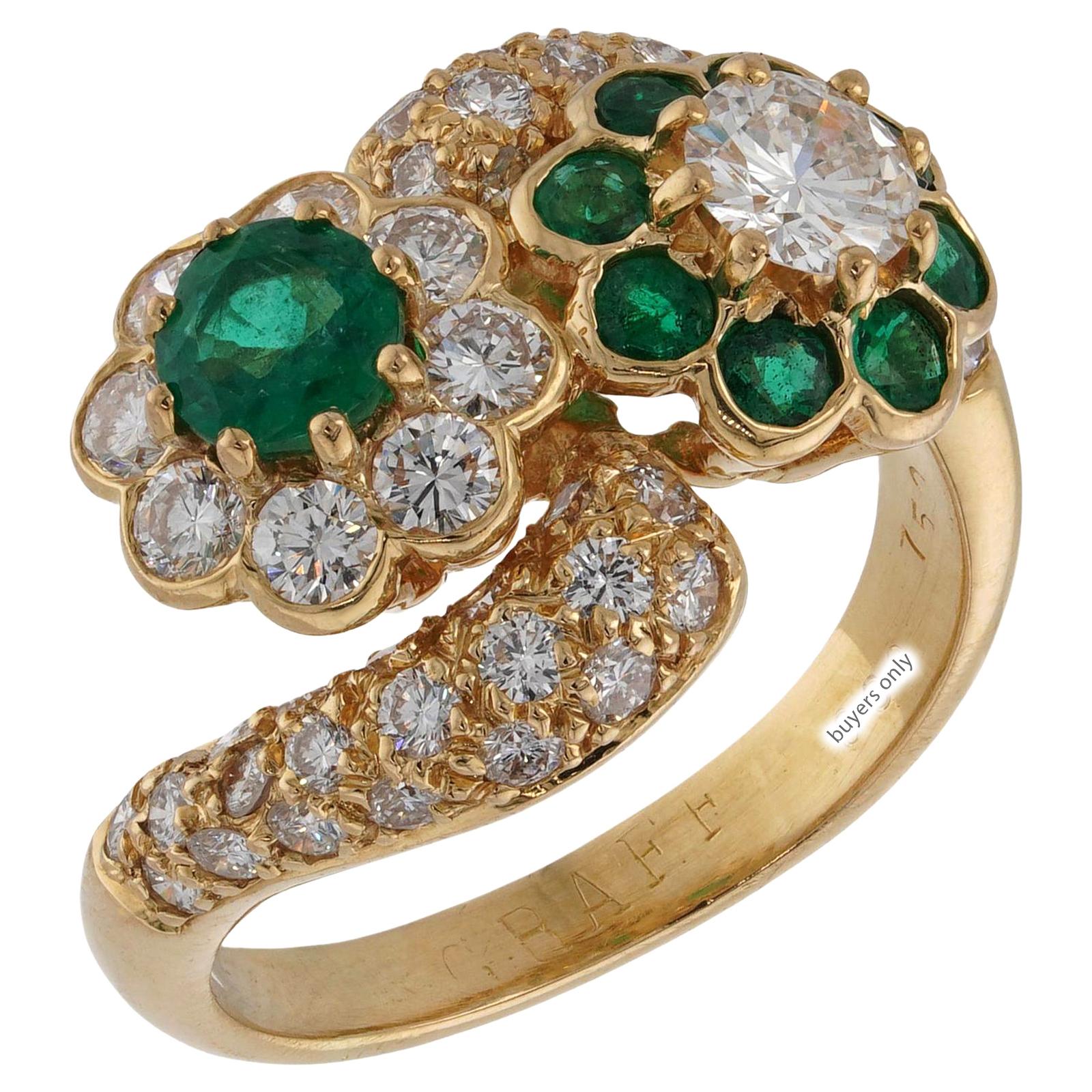 GRAFF Bypass-Ring aus 18 Karat Gelbgold mit Smaragd und Diamant für Damen oder Herren im Angebot