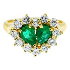 Graff Emerald Diamond Yellow Gold Heart Ring